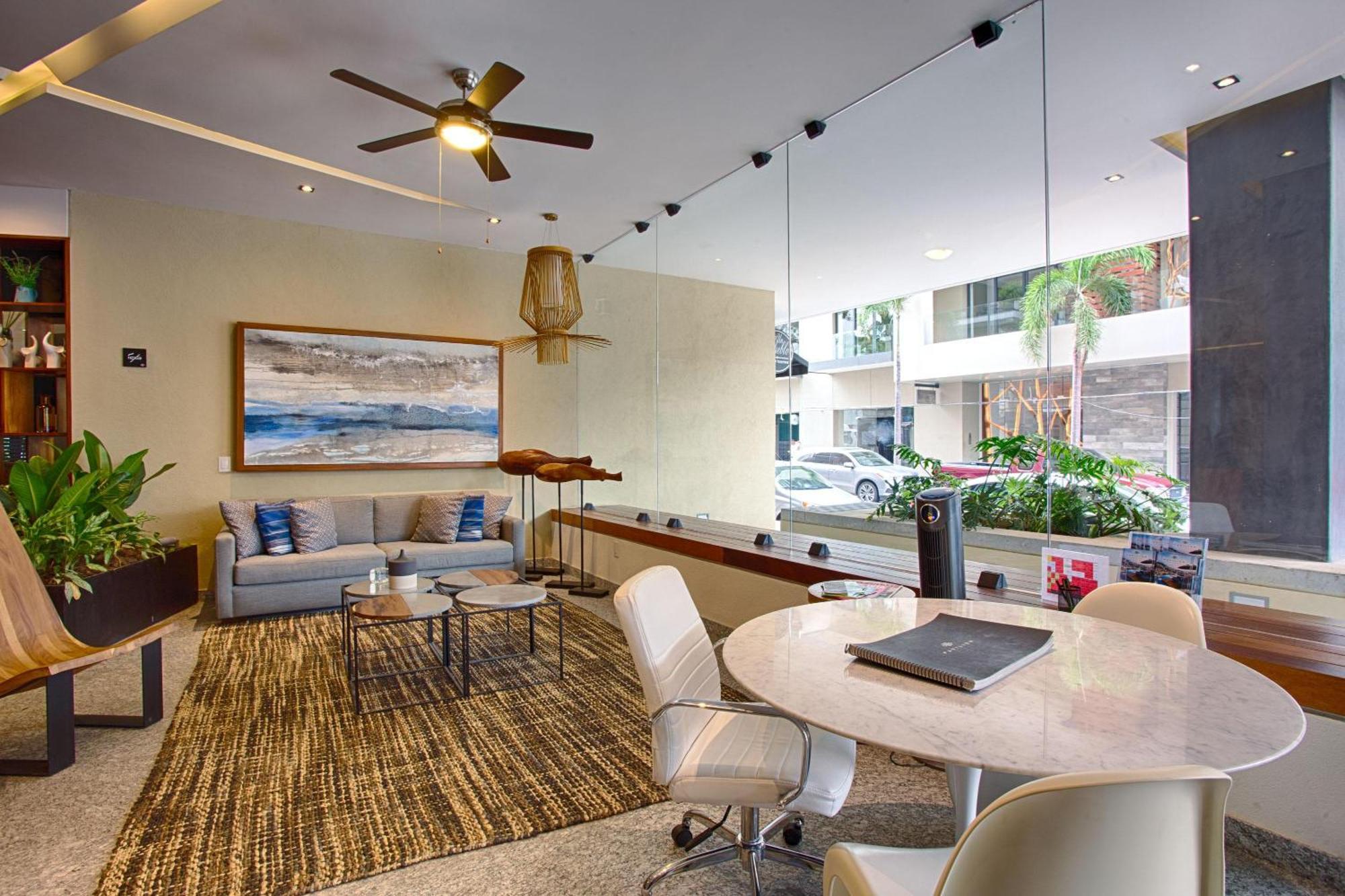 Floor With Partial Ocean Views, Pools, Gym Puerto Vallarta