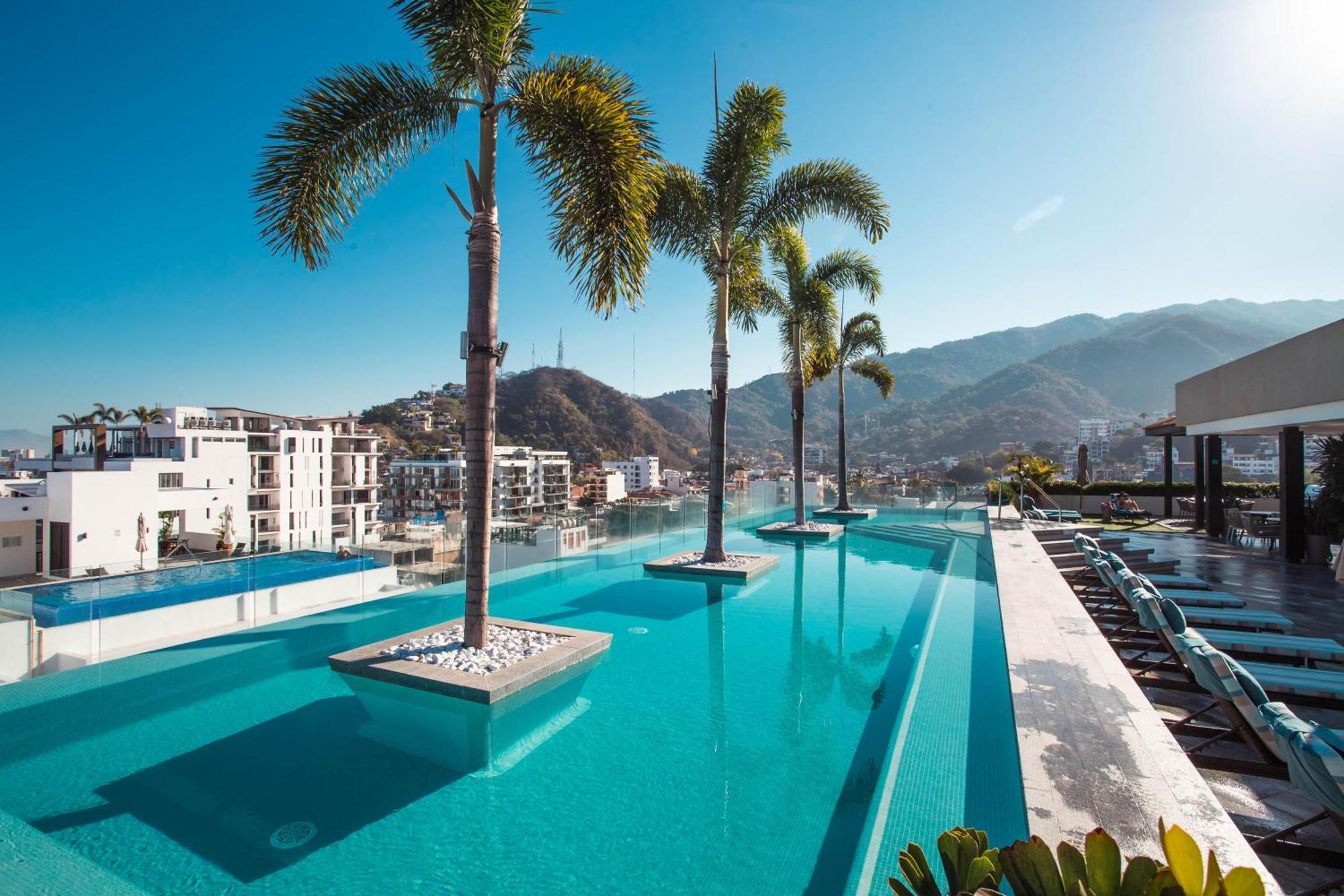 Holiday home Floor With View, Rooftop Pool, Gym In Old Town *