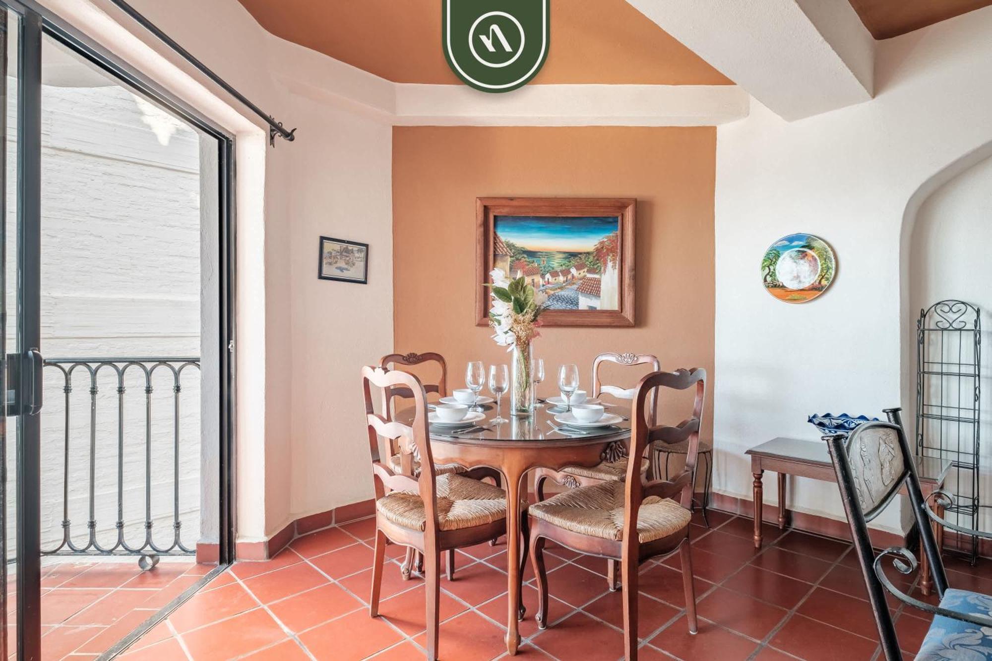 Amazing 1 Bedroom - Partial Oceanview - Pool * Puerto Vallarta