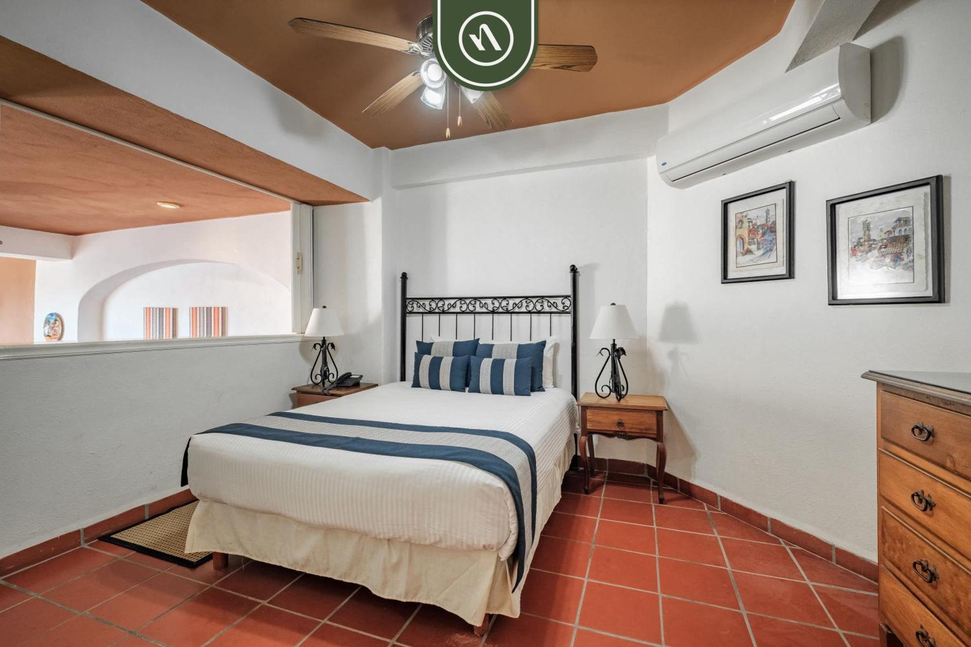 Apartment Amazing 1 Bedroom - Partial Oceanview - Pool