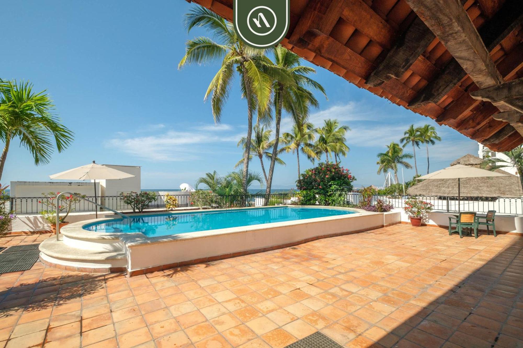 Amazing 1 Bedroom - Partial Oceanview - Pool * Puerto Vallarta