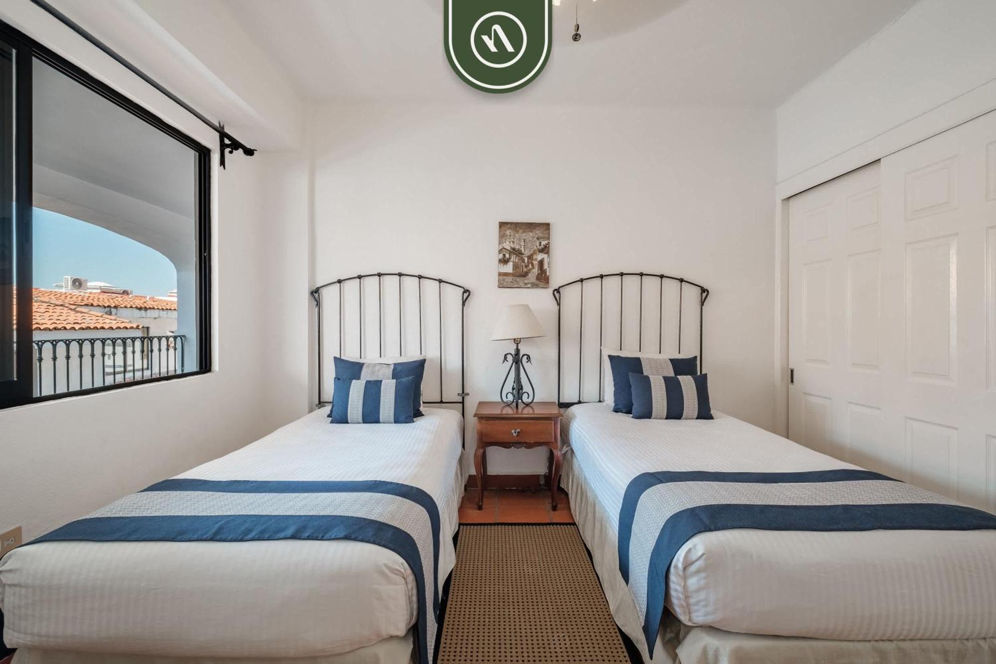 Apartment Amazing 2 Bedroom - Private Terrace - Pool *