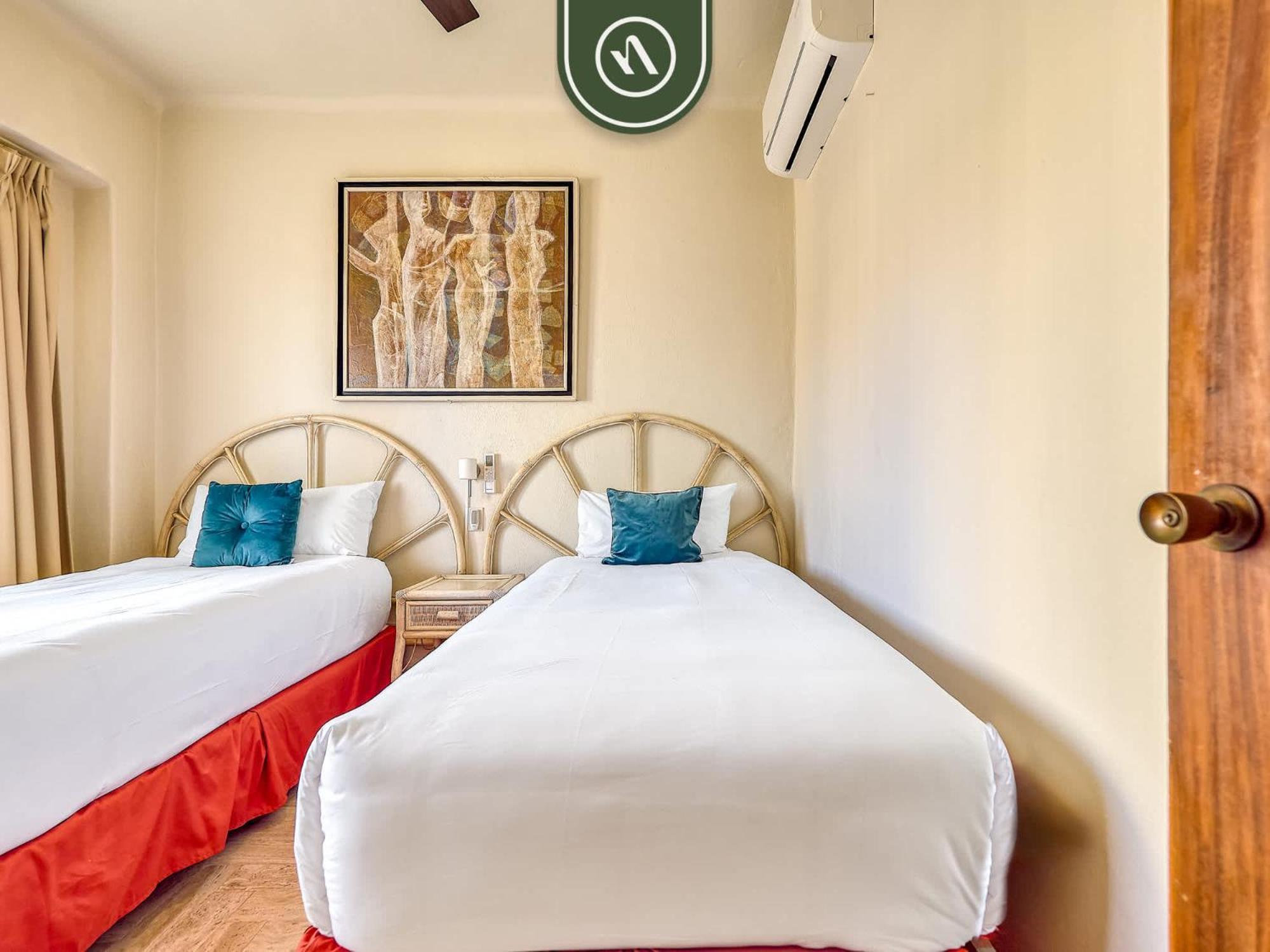 Beachfront 3 Bedroom With Pools - Beachclub * Puerto Vallarta