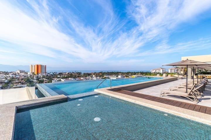 Roma Encore 2bd With Terrace In Beautiful Versalles Apartment