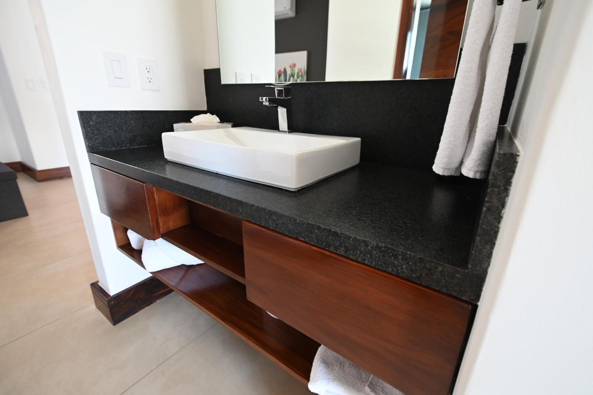 Barrio Vallarta Aparthotel
