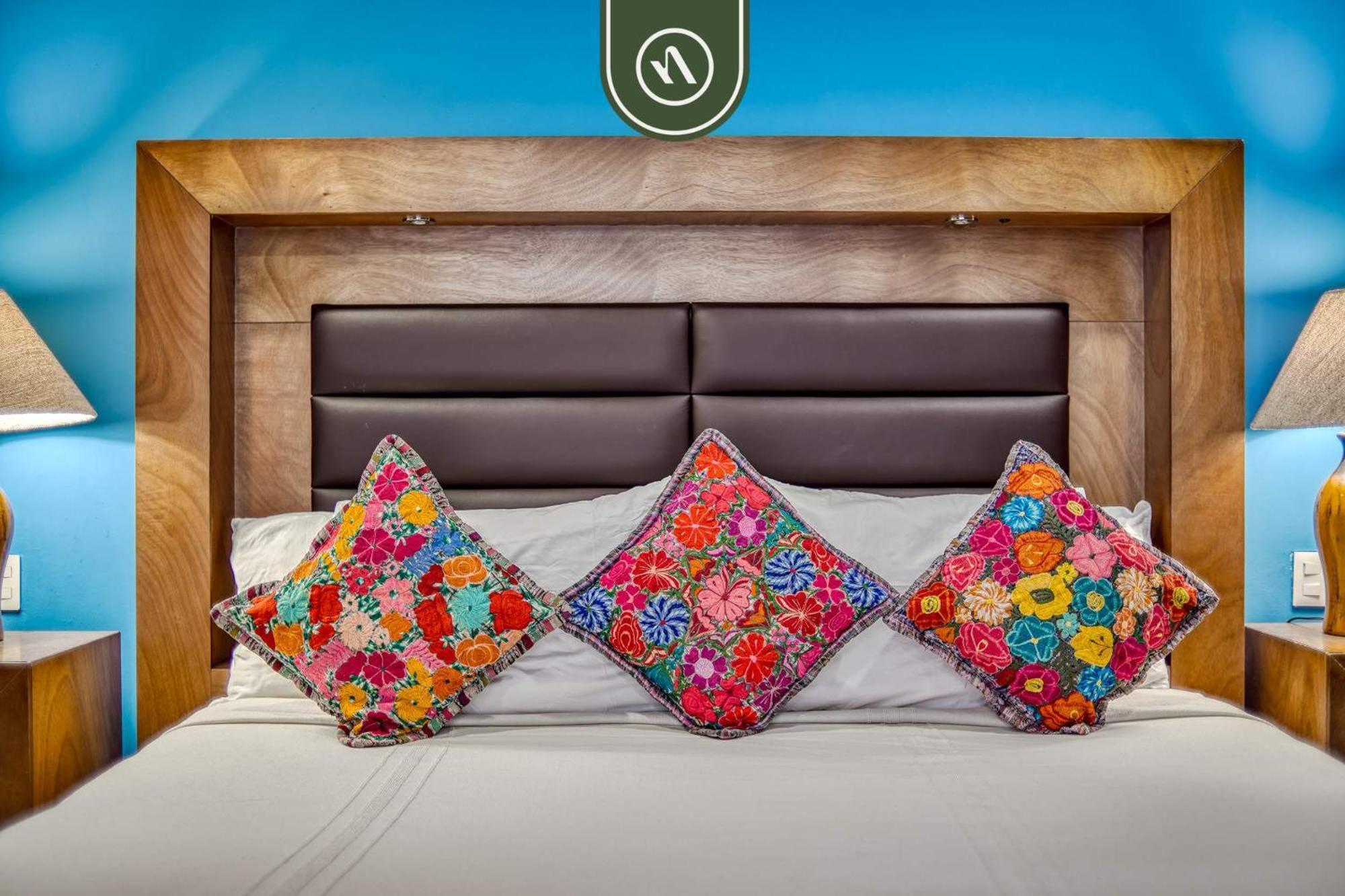 Apartment Luxury 2 Bedroom In Romantic Zone - Rooftop Pool Puerto Vallarta