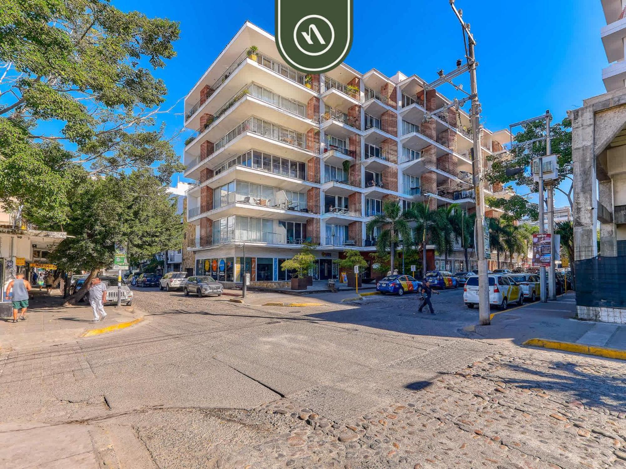 Luxury 2 Bedroom In Romantic Zone - Rooftop Pool Apartment Puerto Vallarta
