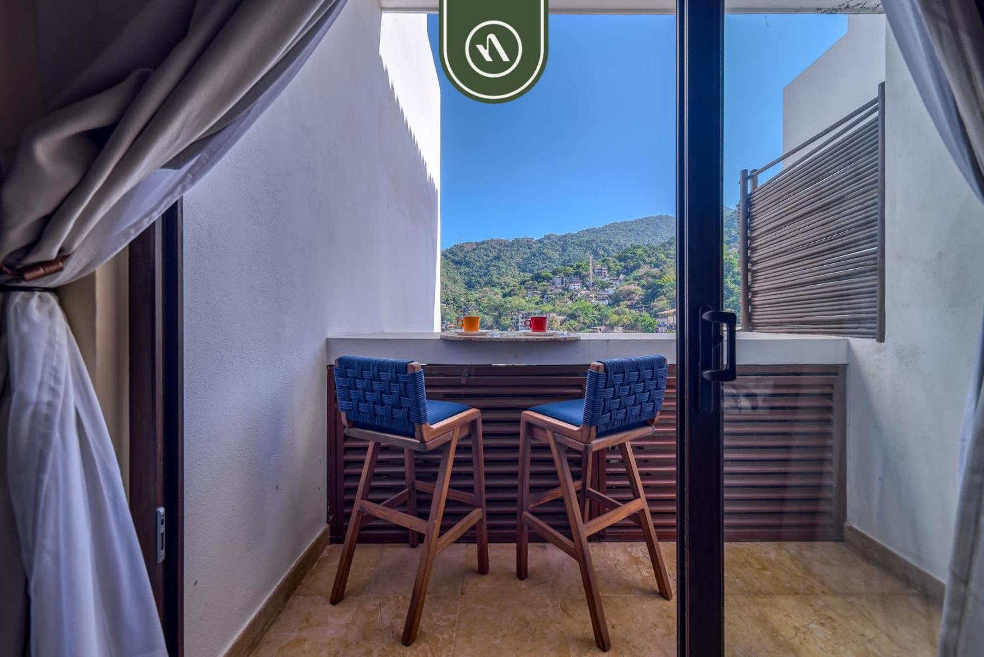 Tasteful Near Romantic Zone - Pool
