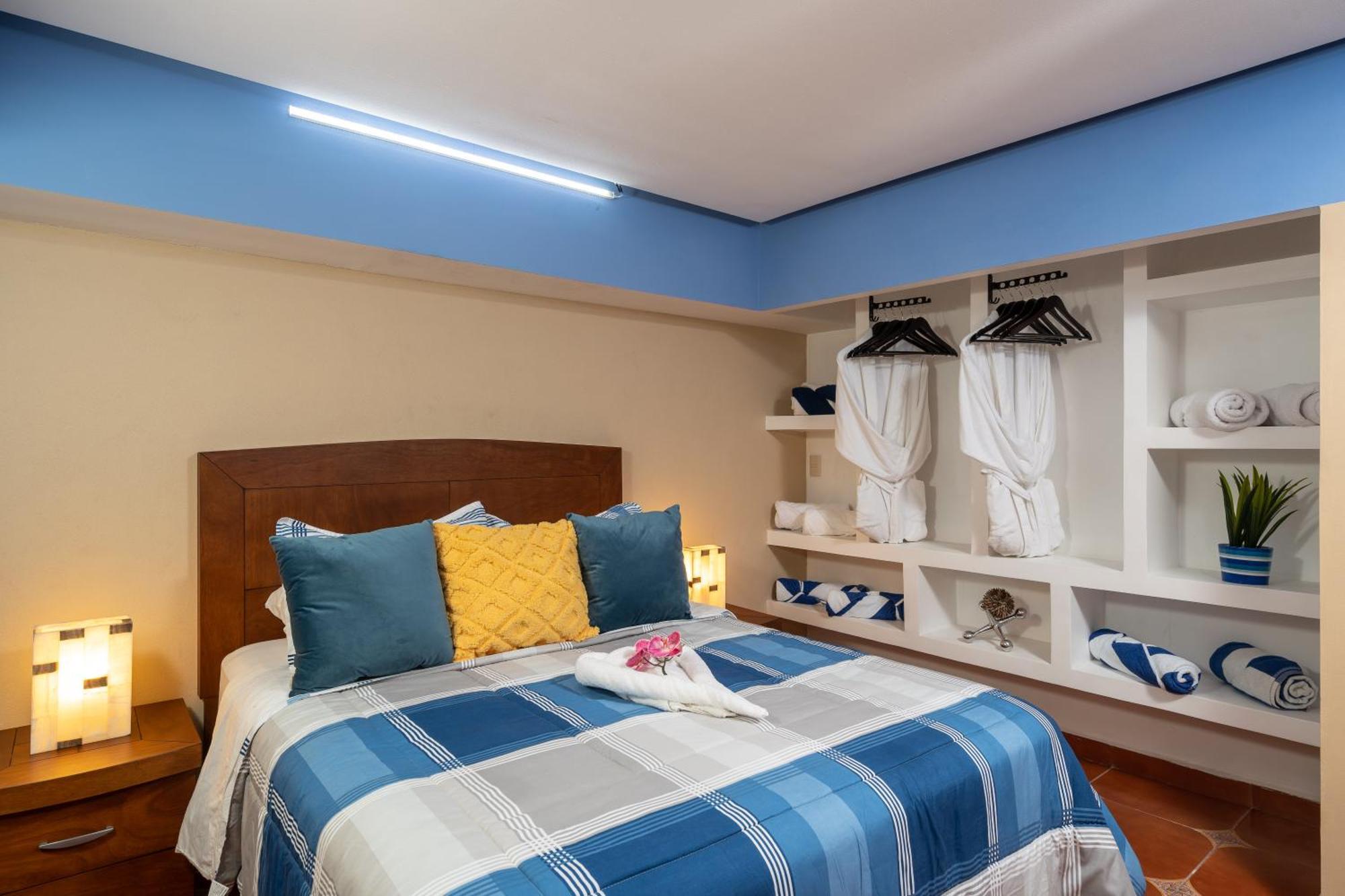 Just Beachy Pv Apartment *