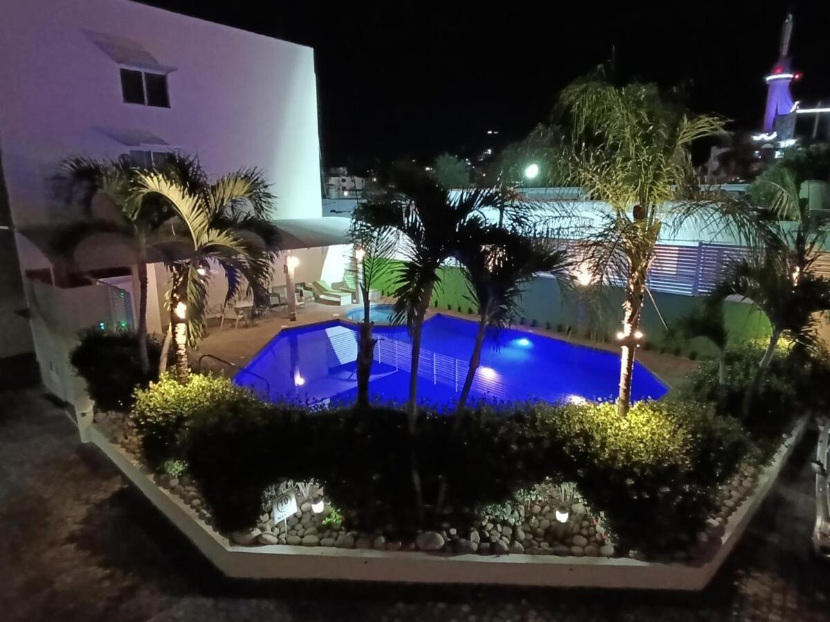 Zona Romantica Apartment *
