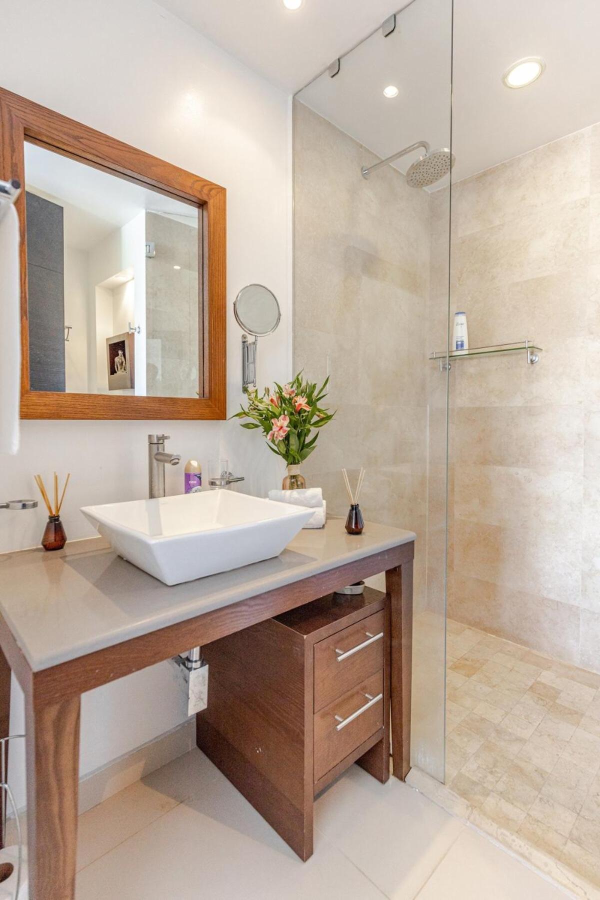 Ikon By Moikkarentals Apartment