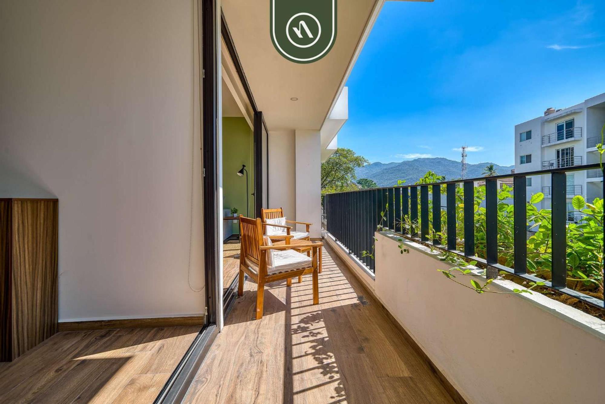 Stilysh 2 Bedroom In Versalles - Rooftop Pool Apartment Puerto Vallarta