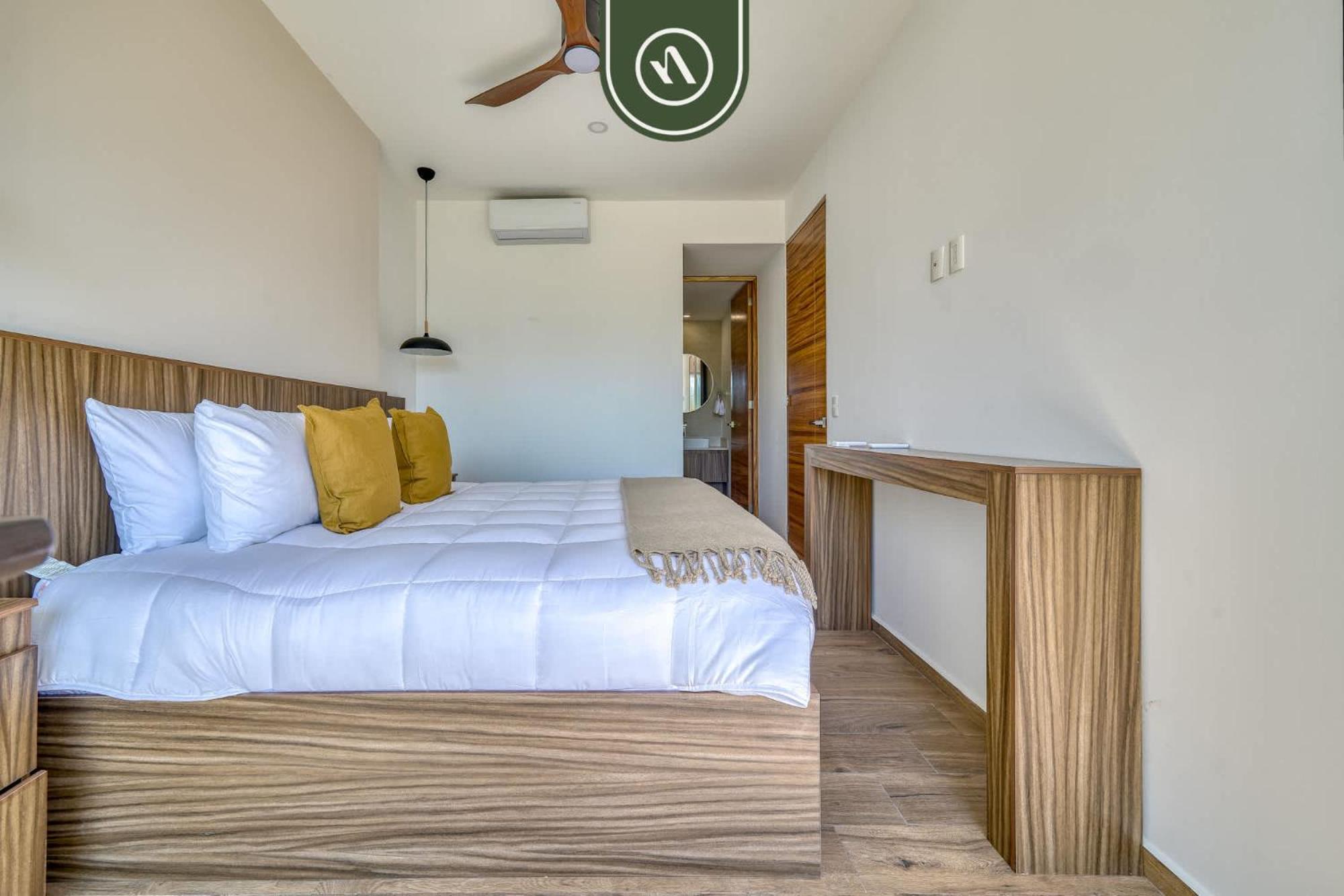 Stilysh 2 Bedroom In Versalles - Rooftop Pool Apartment *