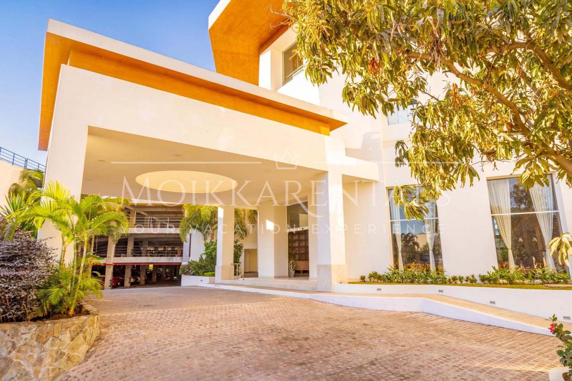 Harbor 12005 Huge Unit 2 Balconies Beachfront By Moikkarentals Apartment Puerto Vallarta