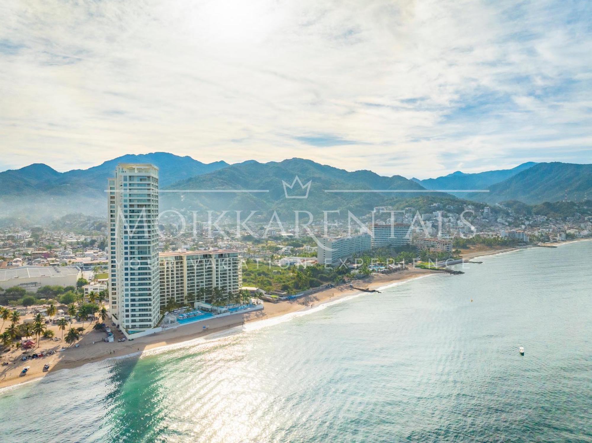 Harbor 12005 Huge Unit 2 Balconies Beachfront By Moikkarentals * Puerto Vallarta