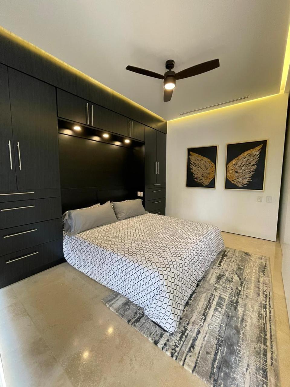 New! Luxury 2bd 2ba Romantic Zone Largest Pool In Pv Sea View Balcony