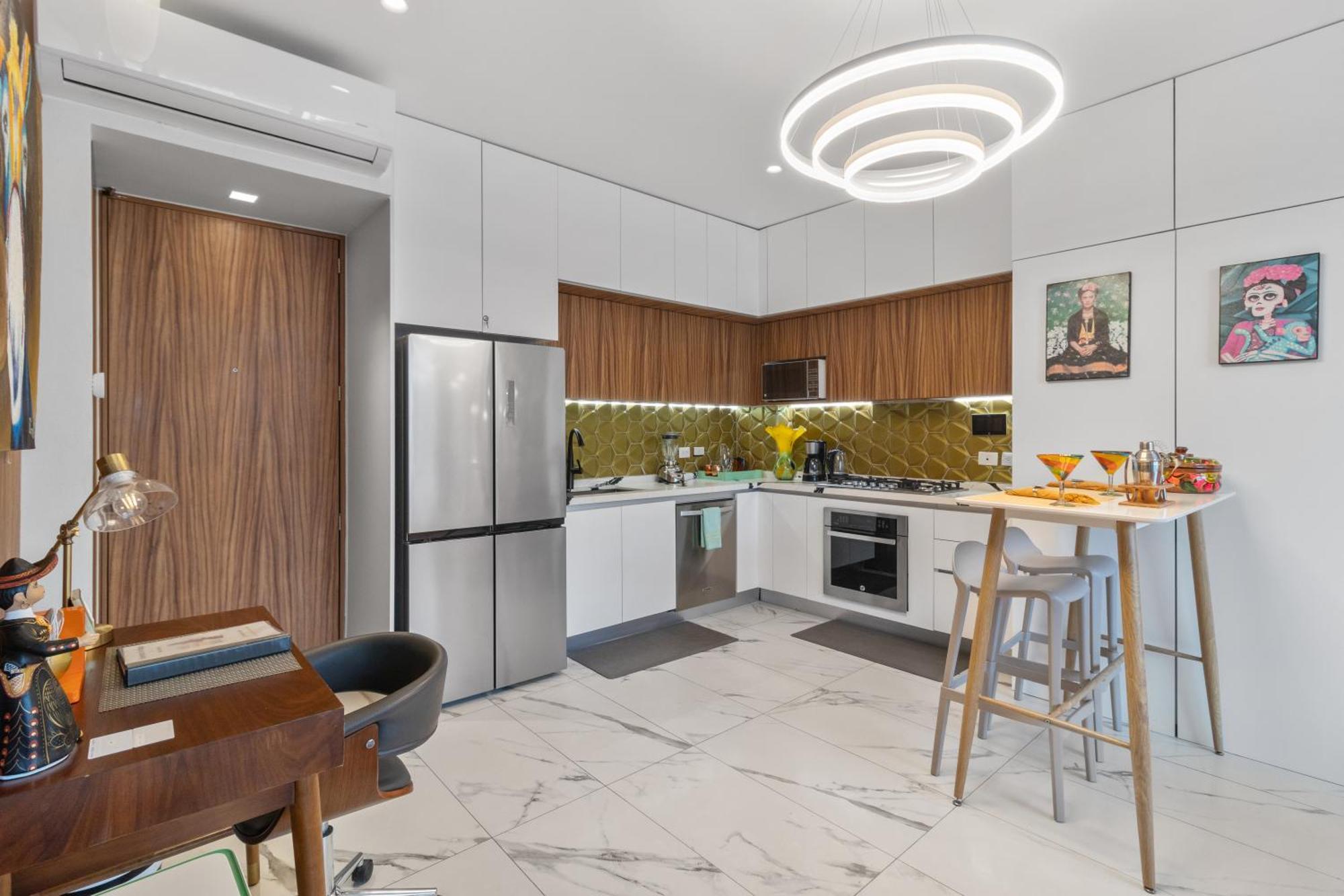 Pablo Blu Lux Apartment