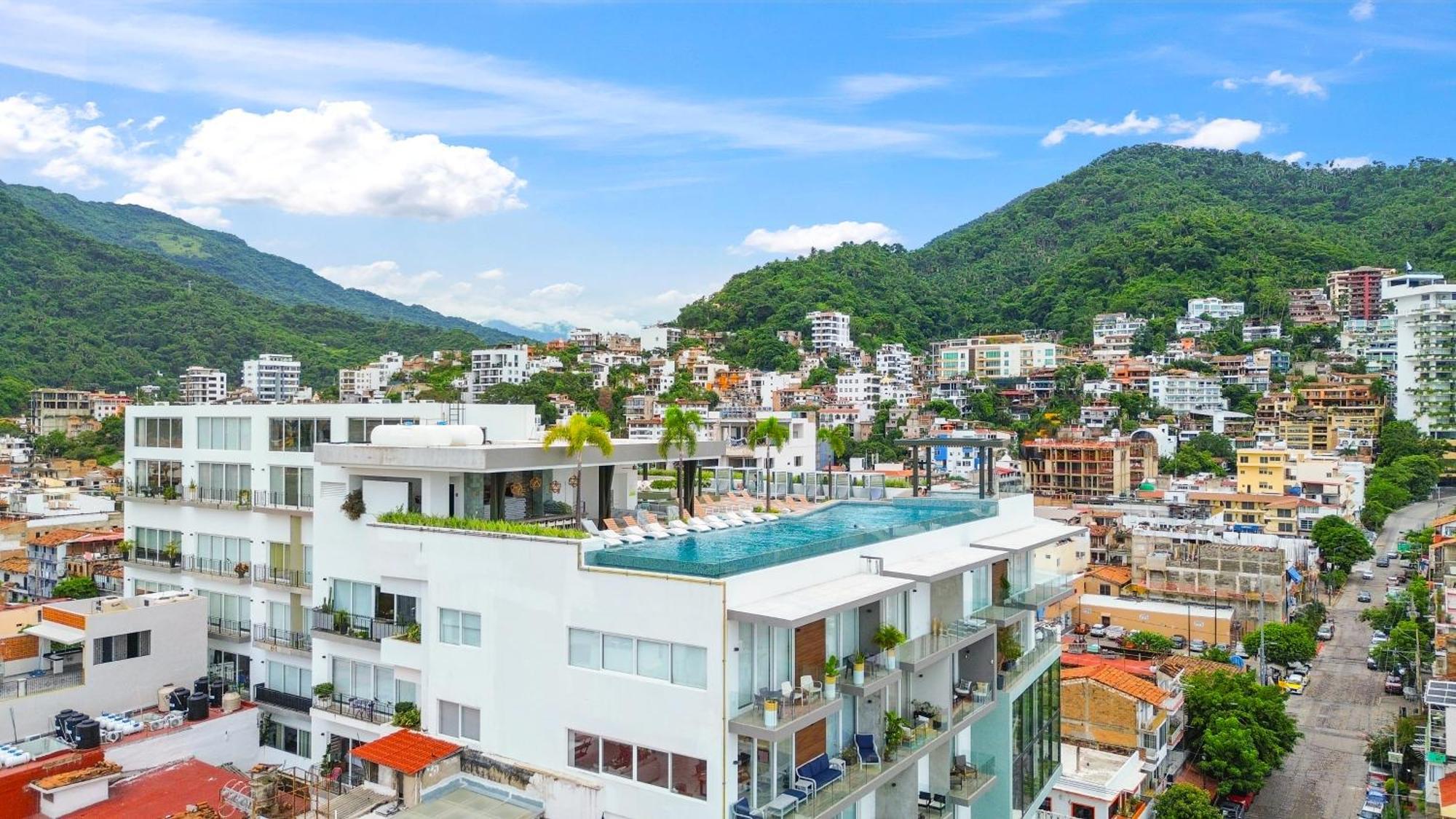 Pablo Blu Lux * Puerto Vallarta
