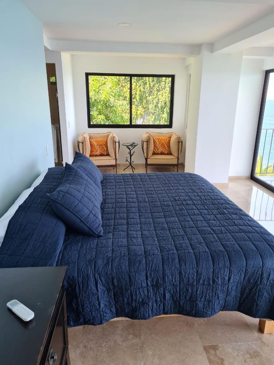 Ocean Front Villa*beach*heated Pools* Chef*staff