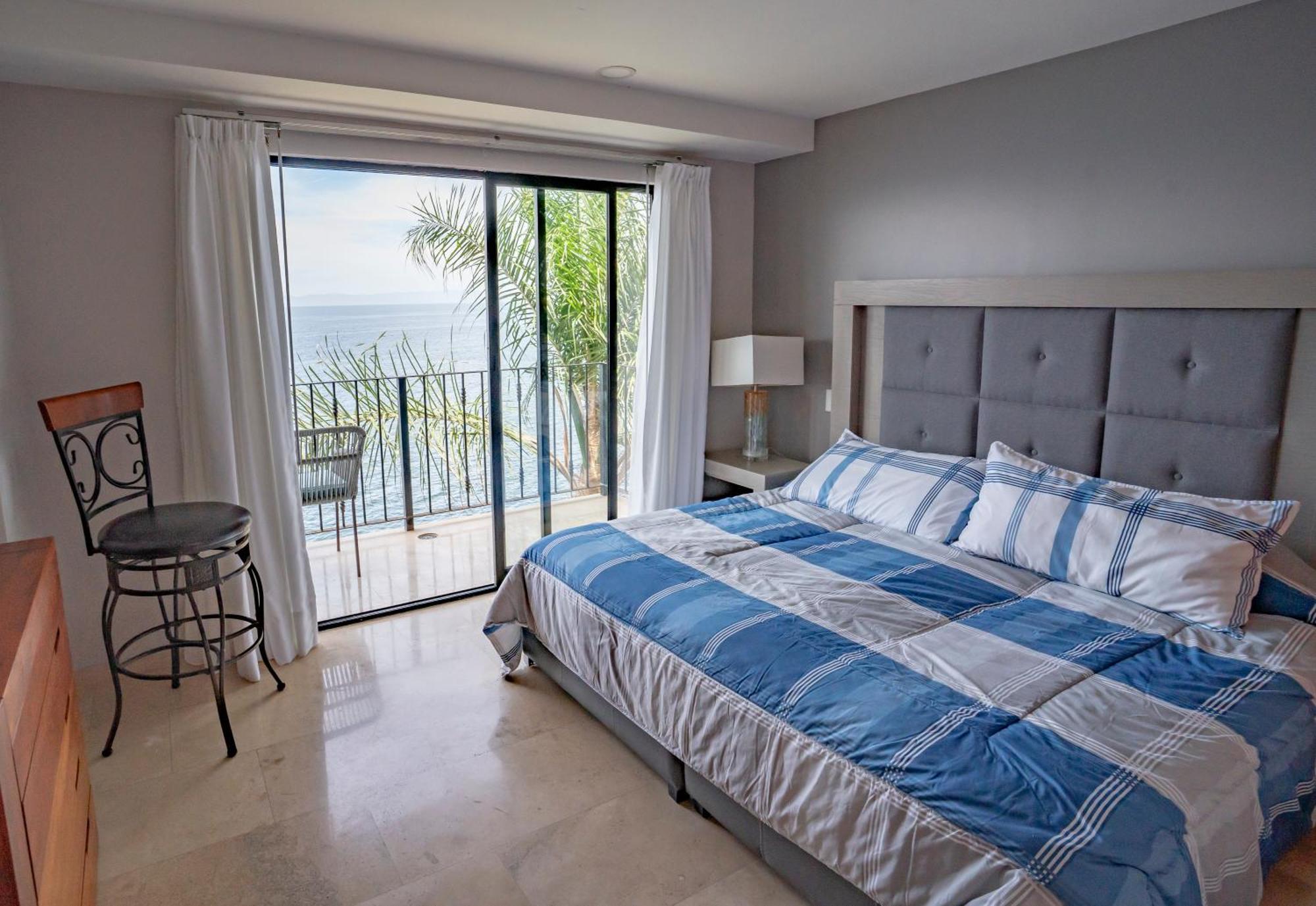 Villa Ocean Front Villa*beach*heated Pools* Chef*staff Puerto Vallarta