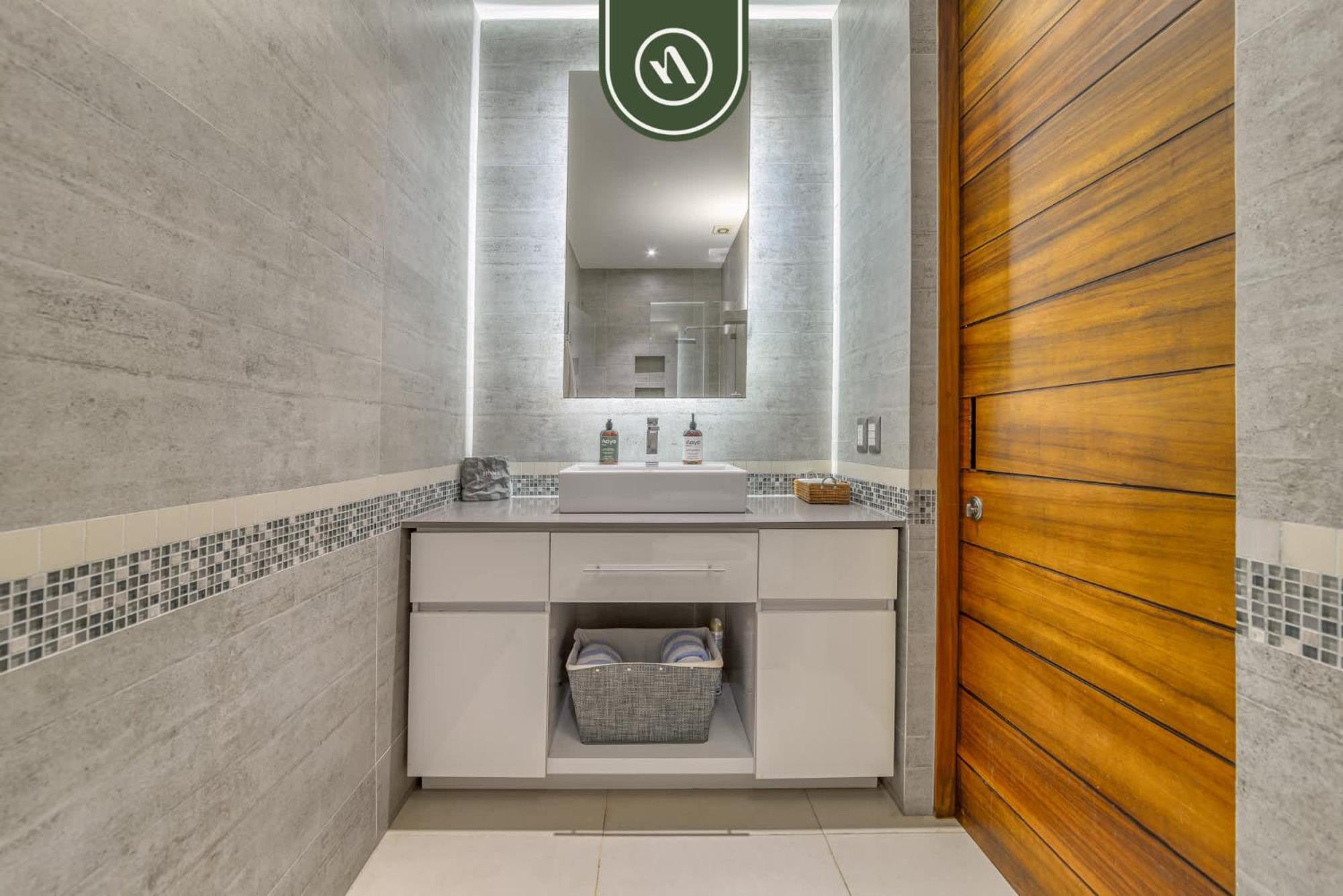 Luxurious 2br In Zona Romantica Pool Gym * Puerto Vallarta