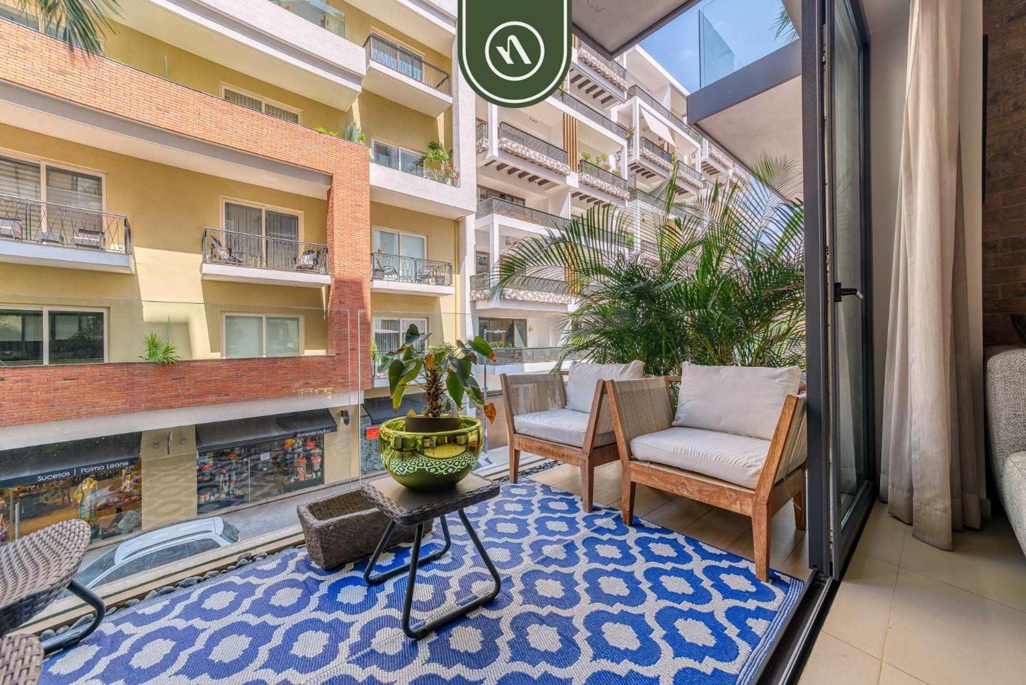 Apartment Luxurious 2br In Zona Romantica Pool Gym *