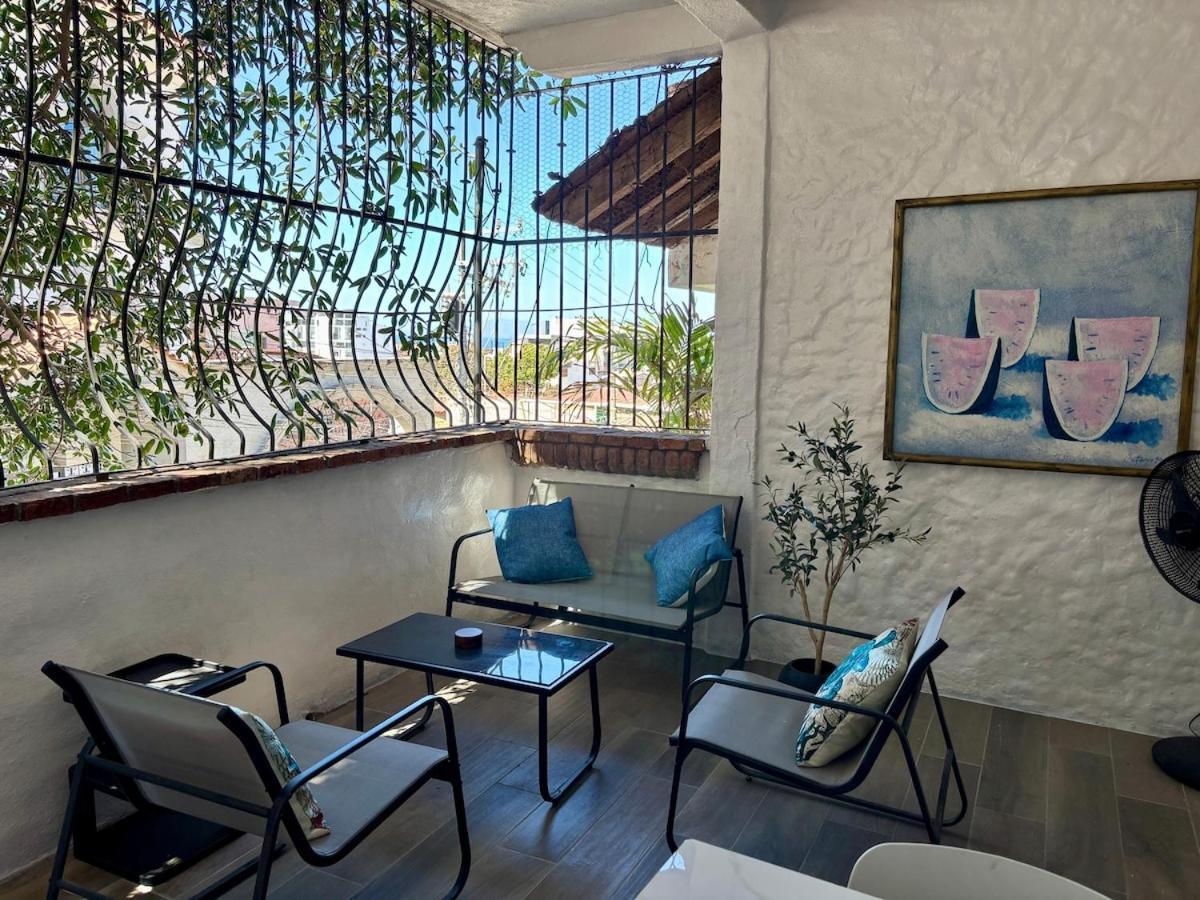 Newly Renovated B1 With Patio Sleeps 4
