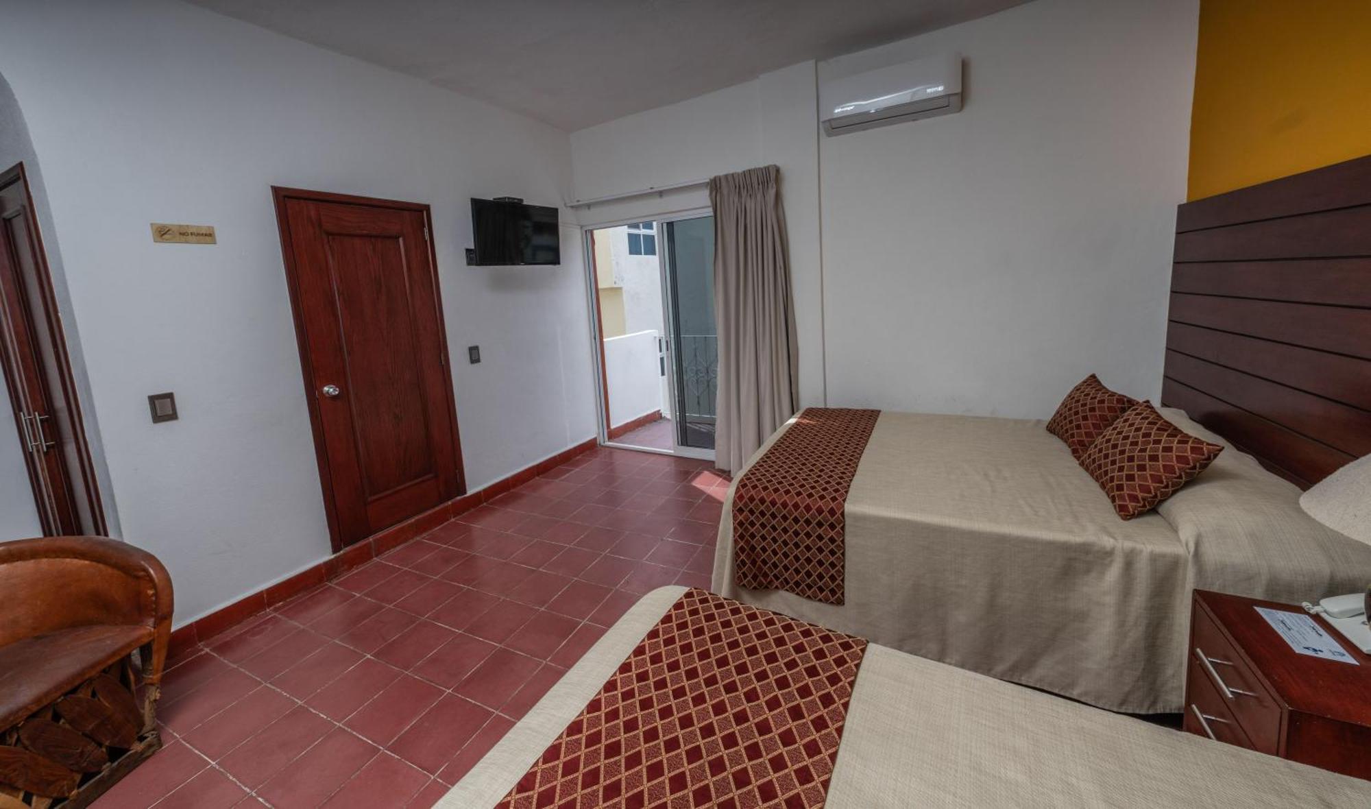 Hotel Encino Malecón Centro
