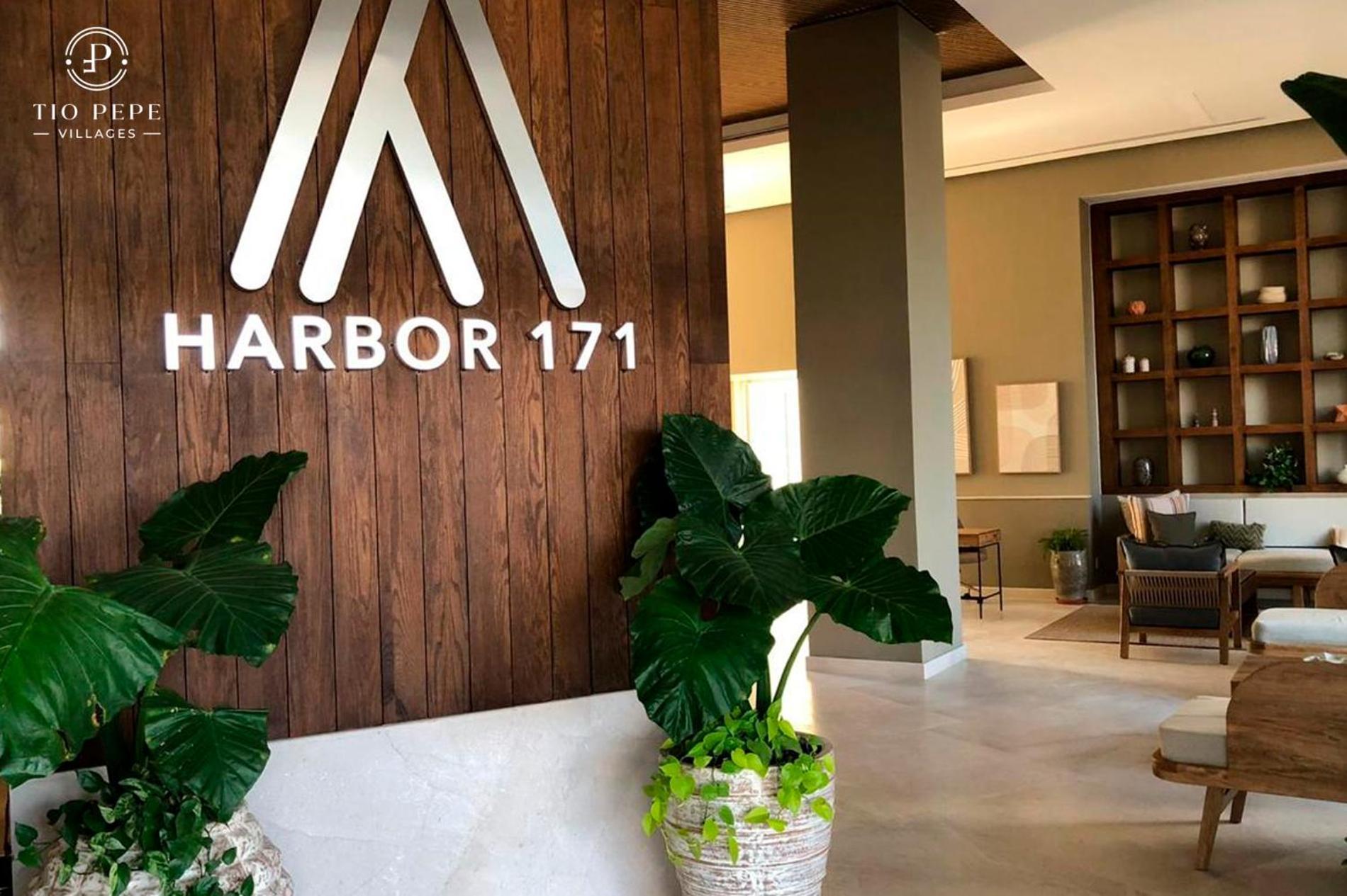 Harbor 1006 *