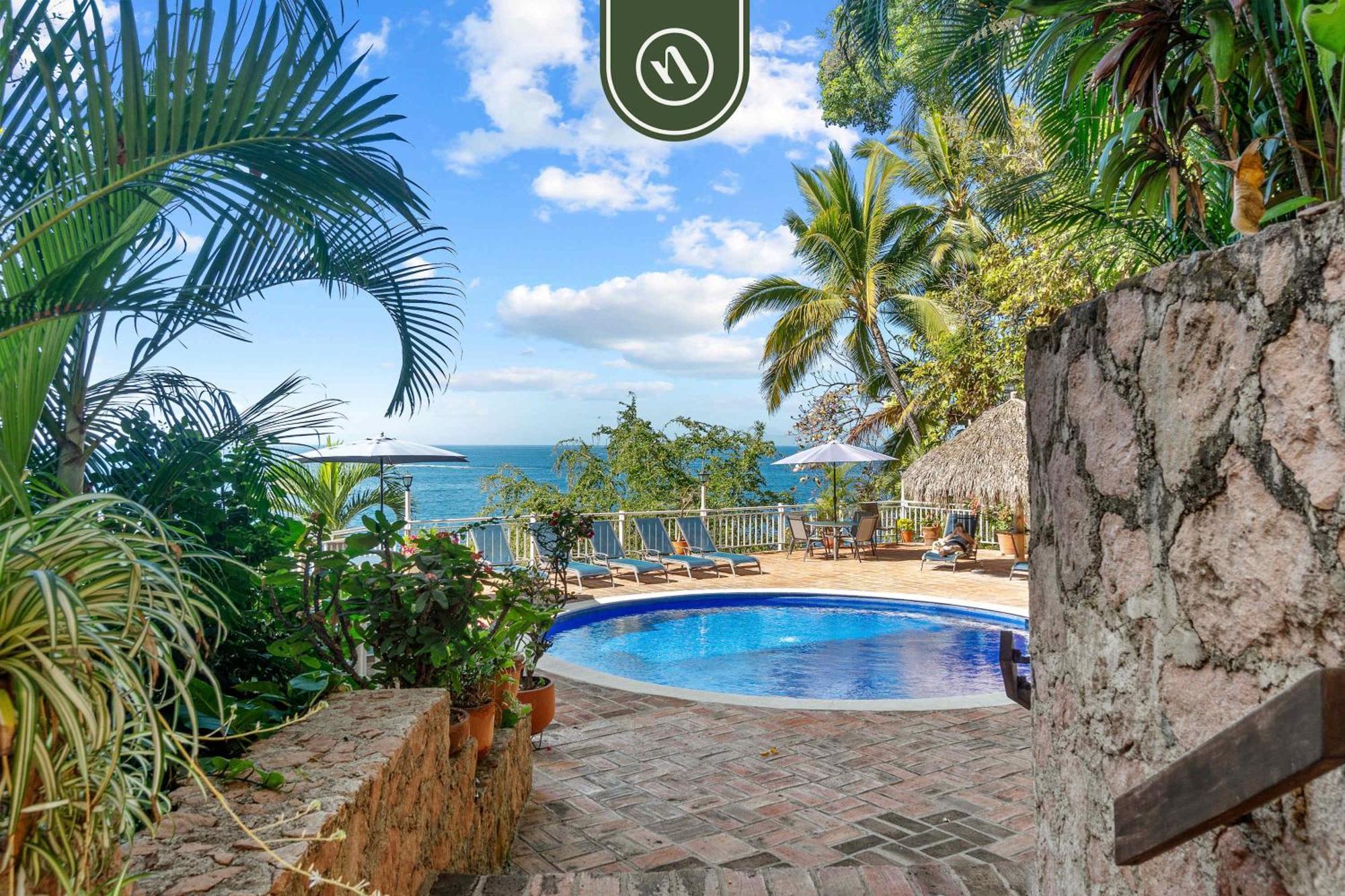 Oceanfront 2 Bedroom With Spectacular View - Pool Apartment Puerto Vallarta