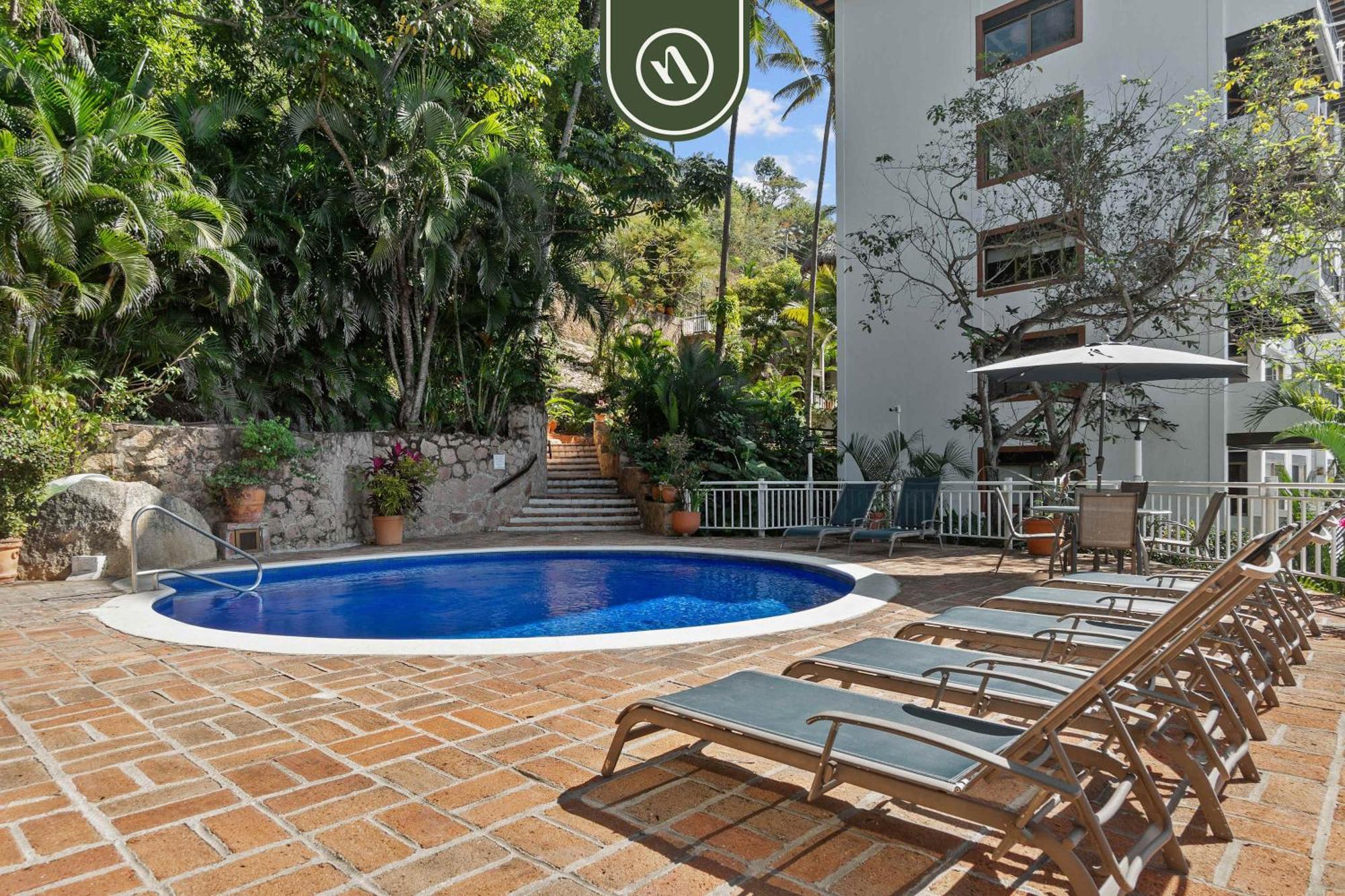 Oceanfront 2 Bedroom With Spectacular View - Pool Apartment Puerto Vallarta