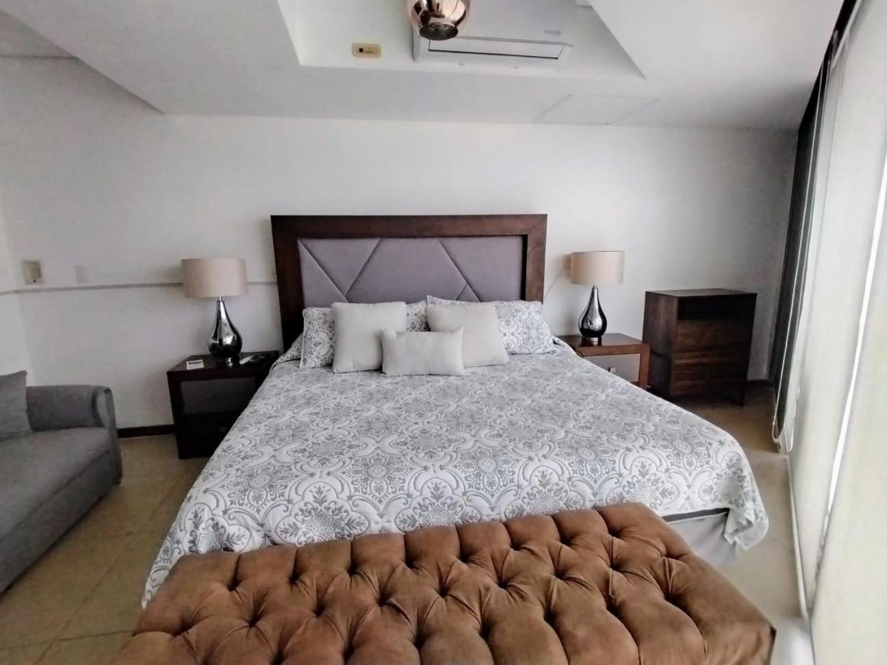 Nima Bay, Marina Vallarta Apartamento
