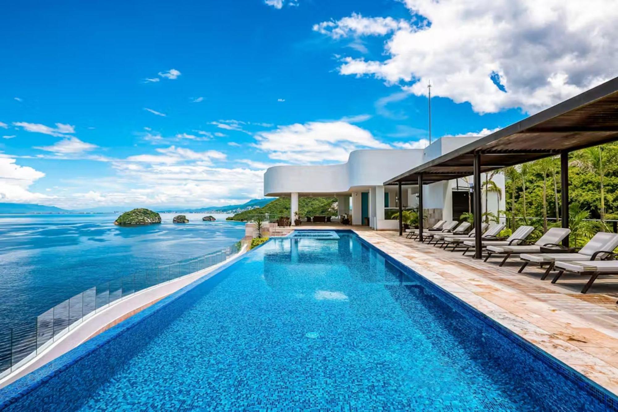Apartment Blue Horizon 303 @ Residences Puerto Vallarta