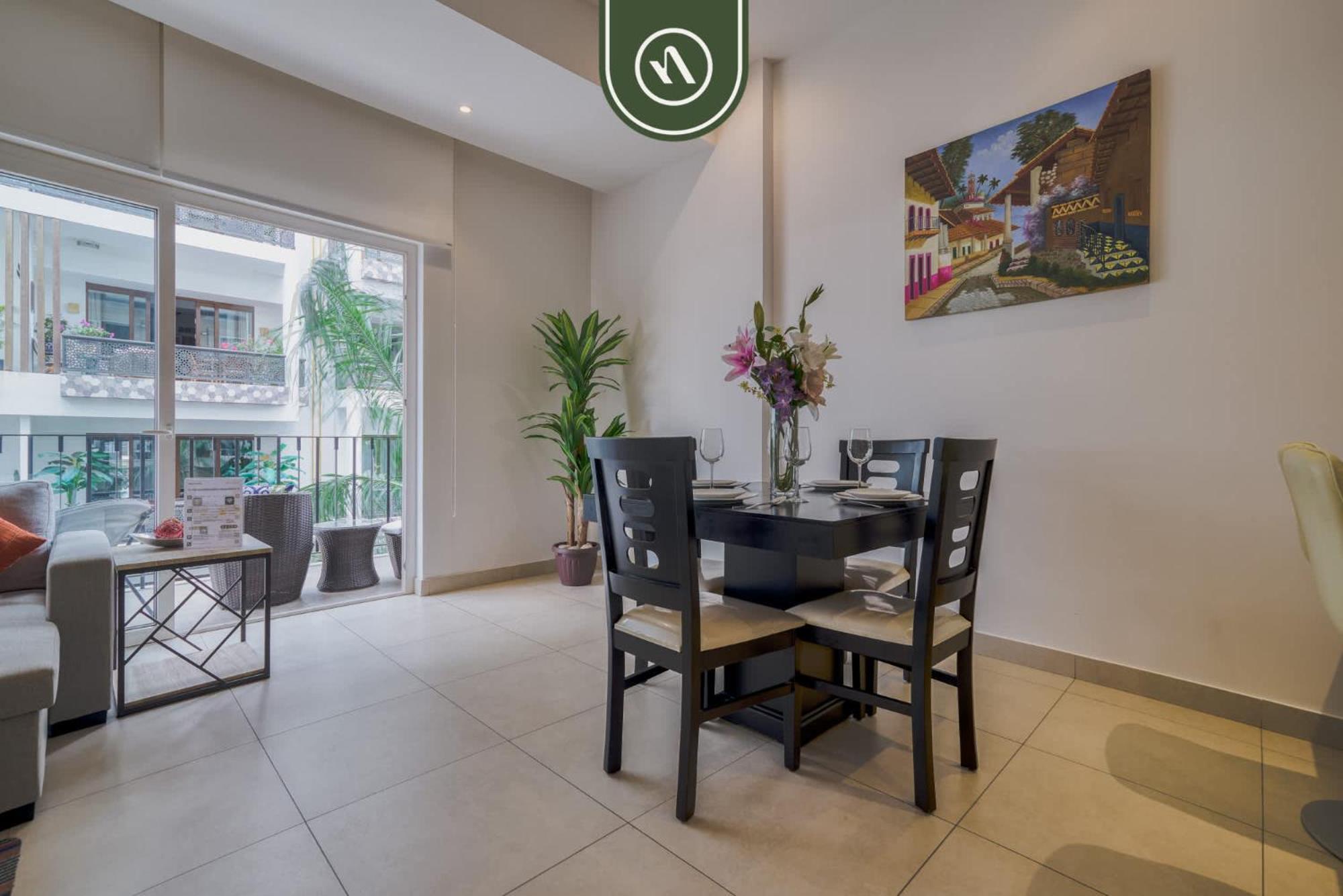 Amazing 1 Bedroom - Zona Romantica - Rooftop Pool Apartment Puerto Vallarta