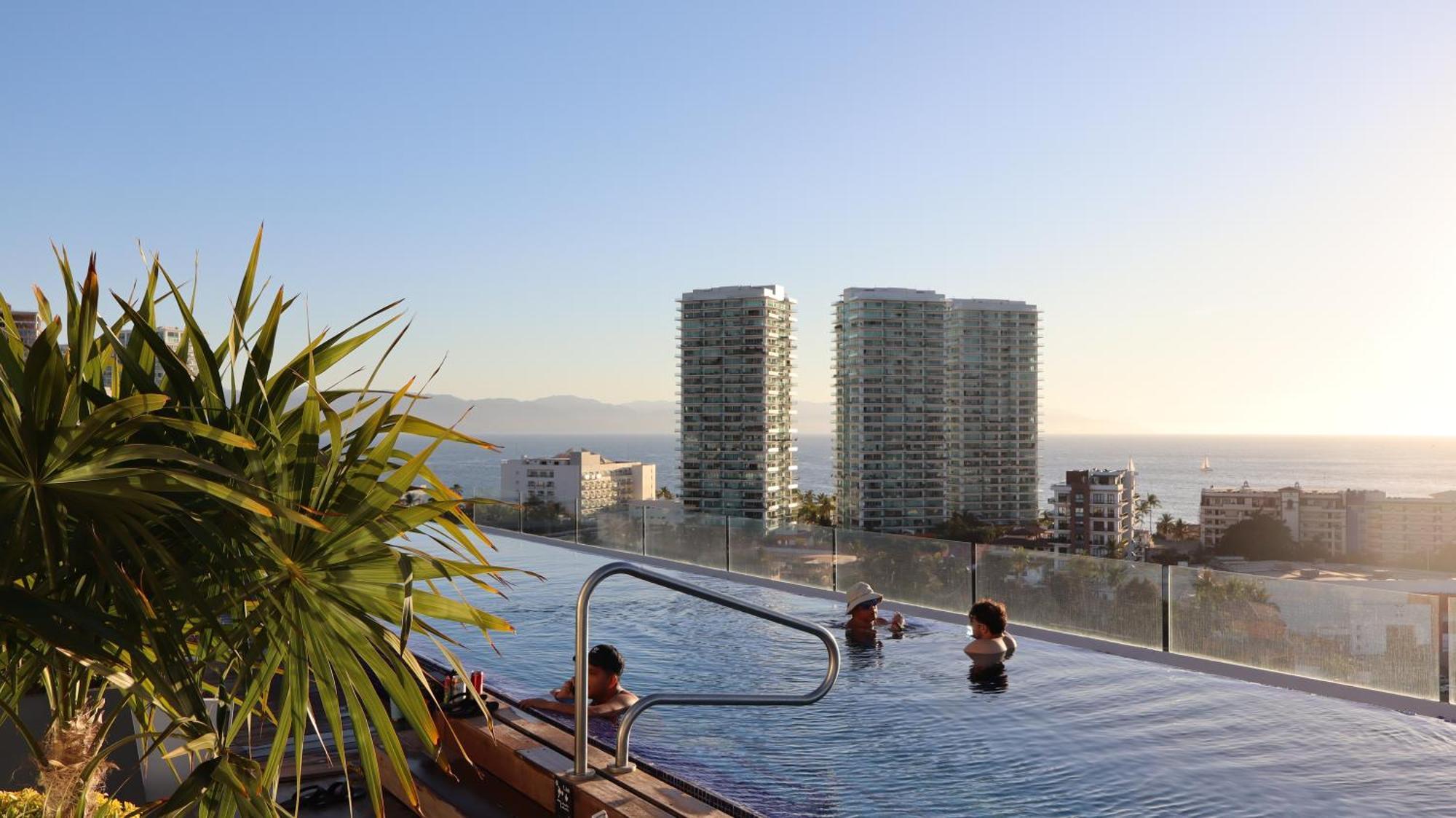Apartment Paradise Escape Life Is Good *