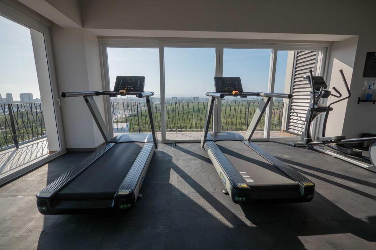 Pool With Ocean View, Gym - Grupoxingo