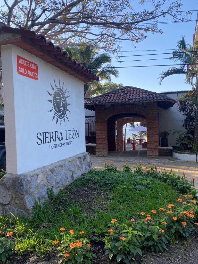 Traditional Sierra Leon Oceanfront - Adults Only Hotel