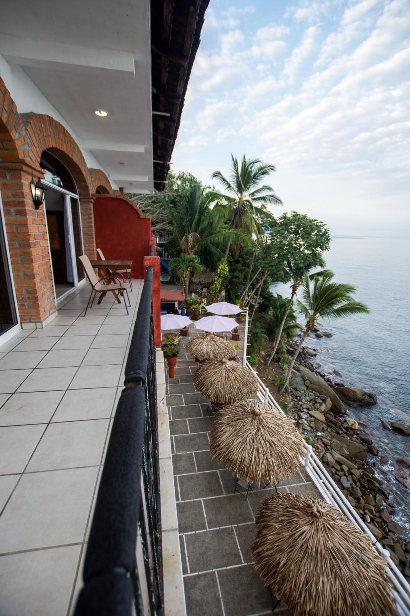 Traditional Sierra Leon Oceanfront - Adults Only Puerto Vallarta