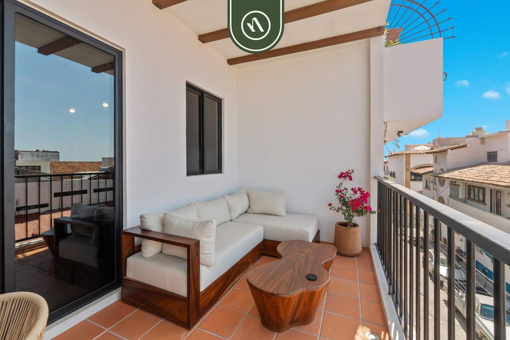 Luxury 2 Bedroom - Downtown - Pool - Sunset In Terrace *