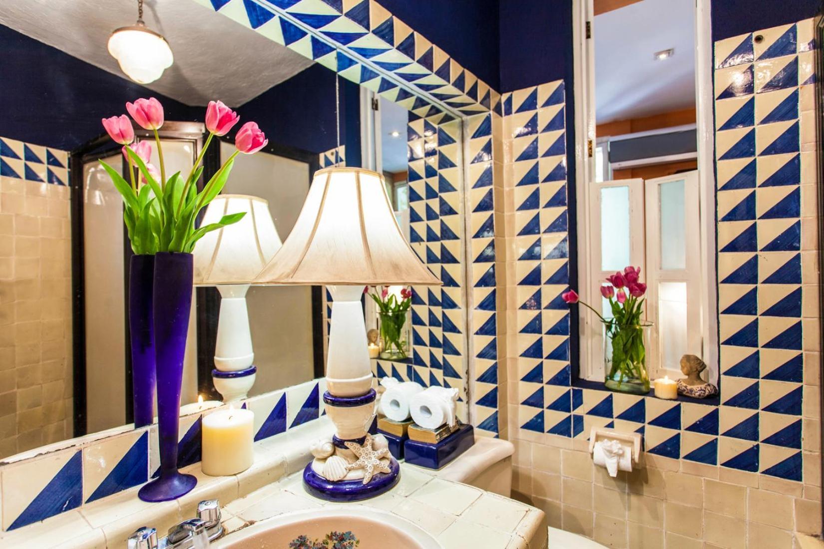 Garlands Del Rio Riverside Boutique Hotel Bed & Breakfast