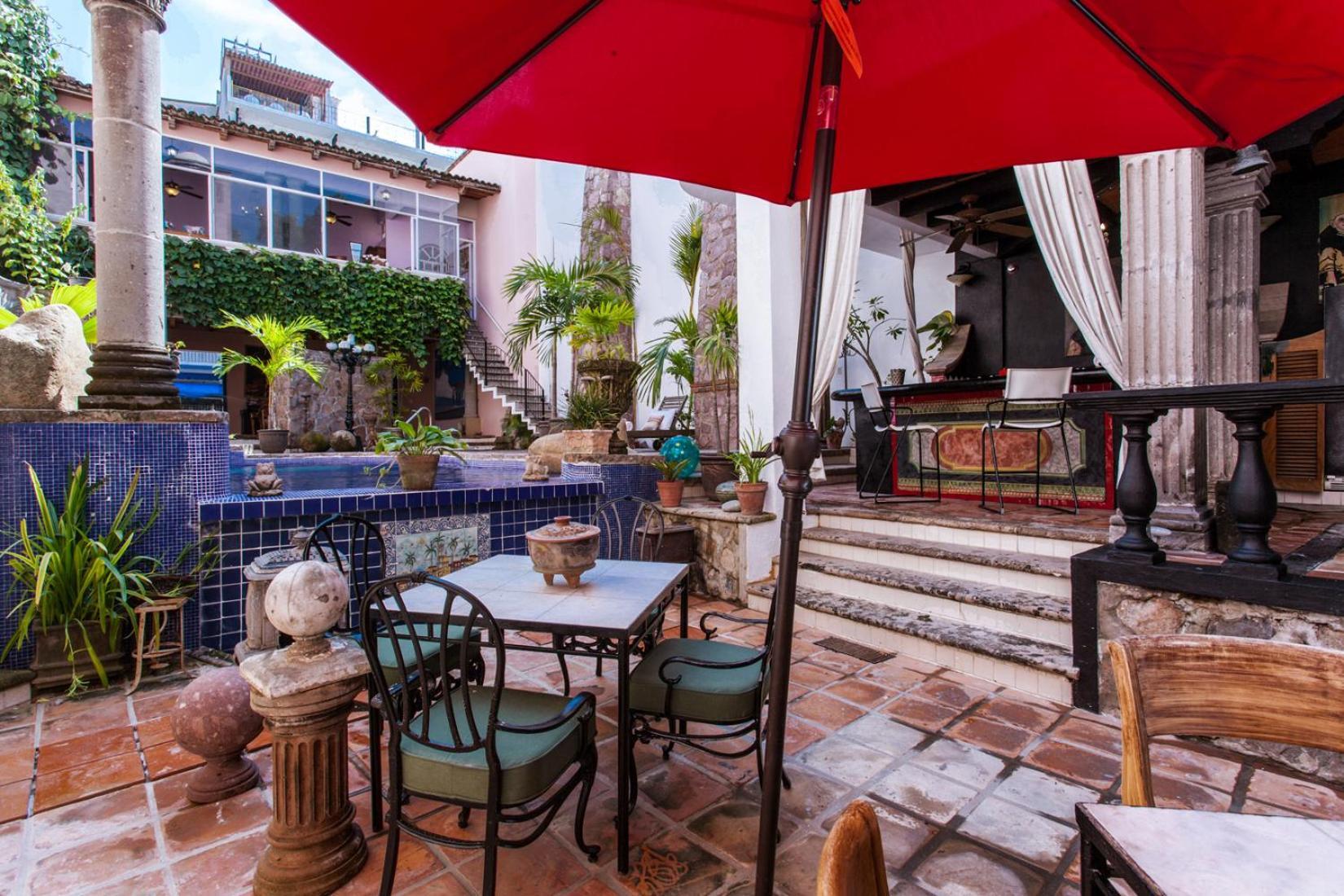 Garlands Del Rio Riverside Boutique Hotel Puerto Vallarta