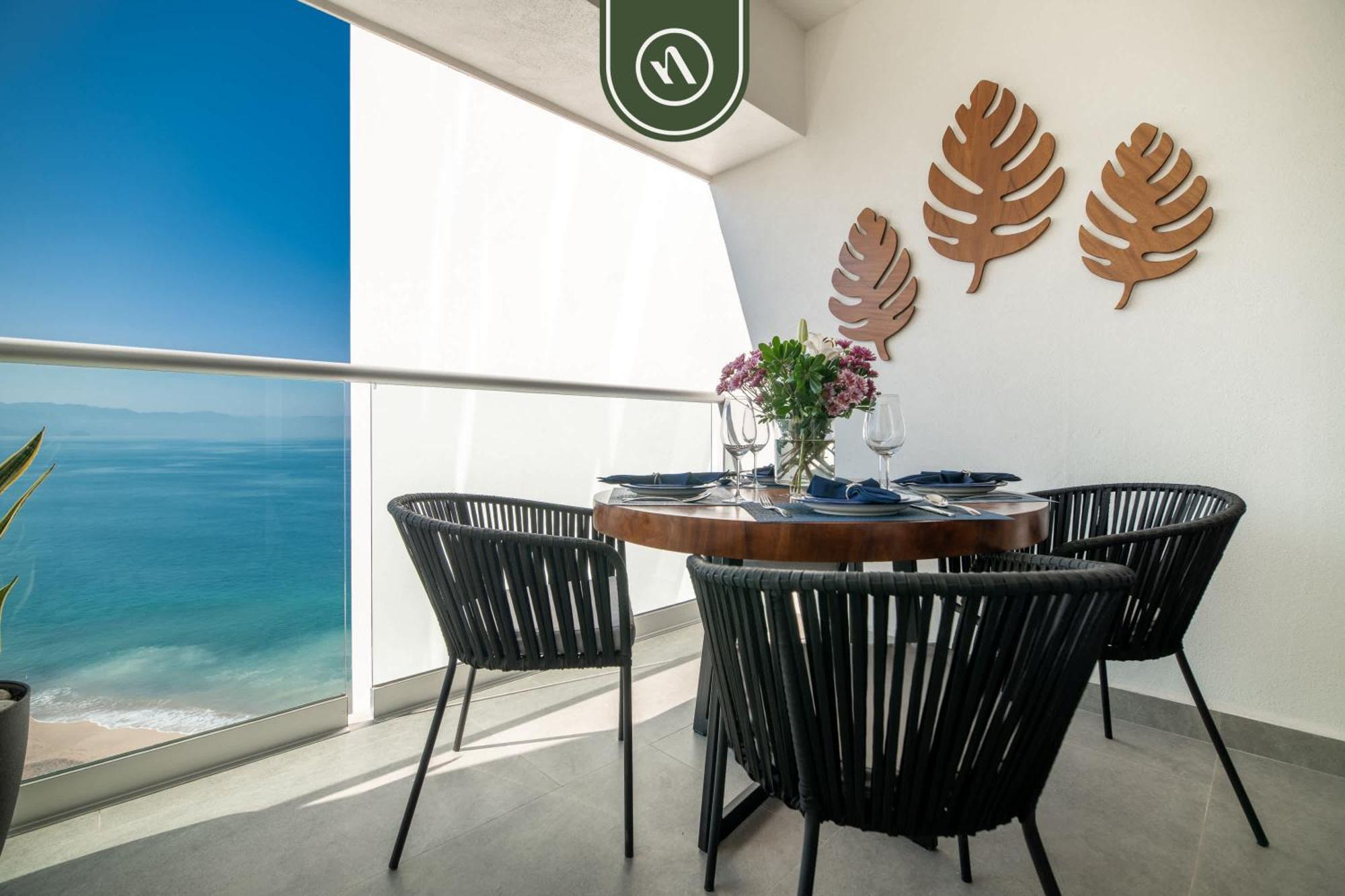 Apartment Amazing 1 Bedroom - Beachfront - Pools - King