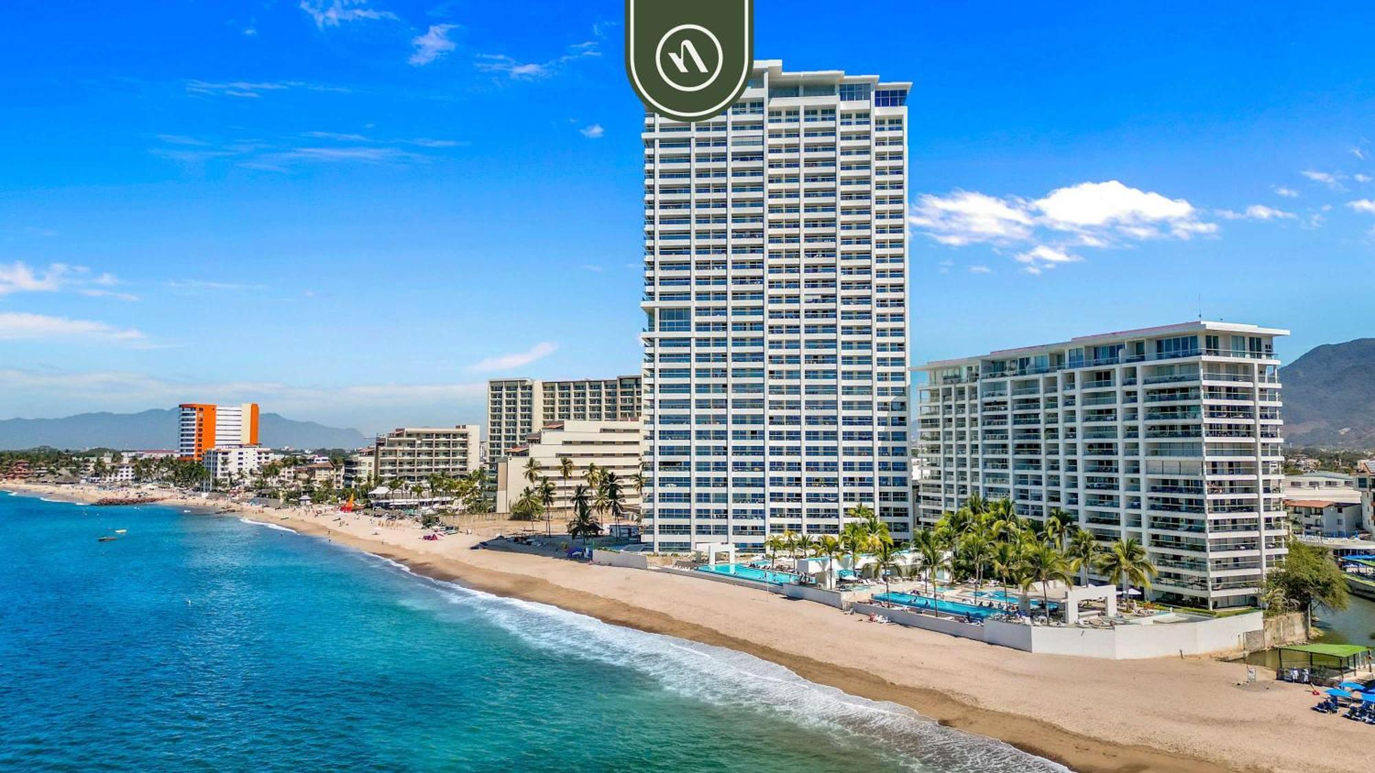 Stilysh 2br - Amazing Beachview - Pools Apartment Puerto Vallarta