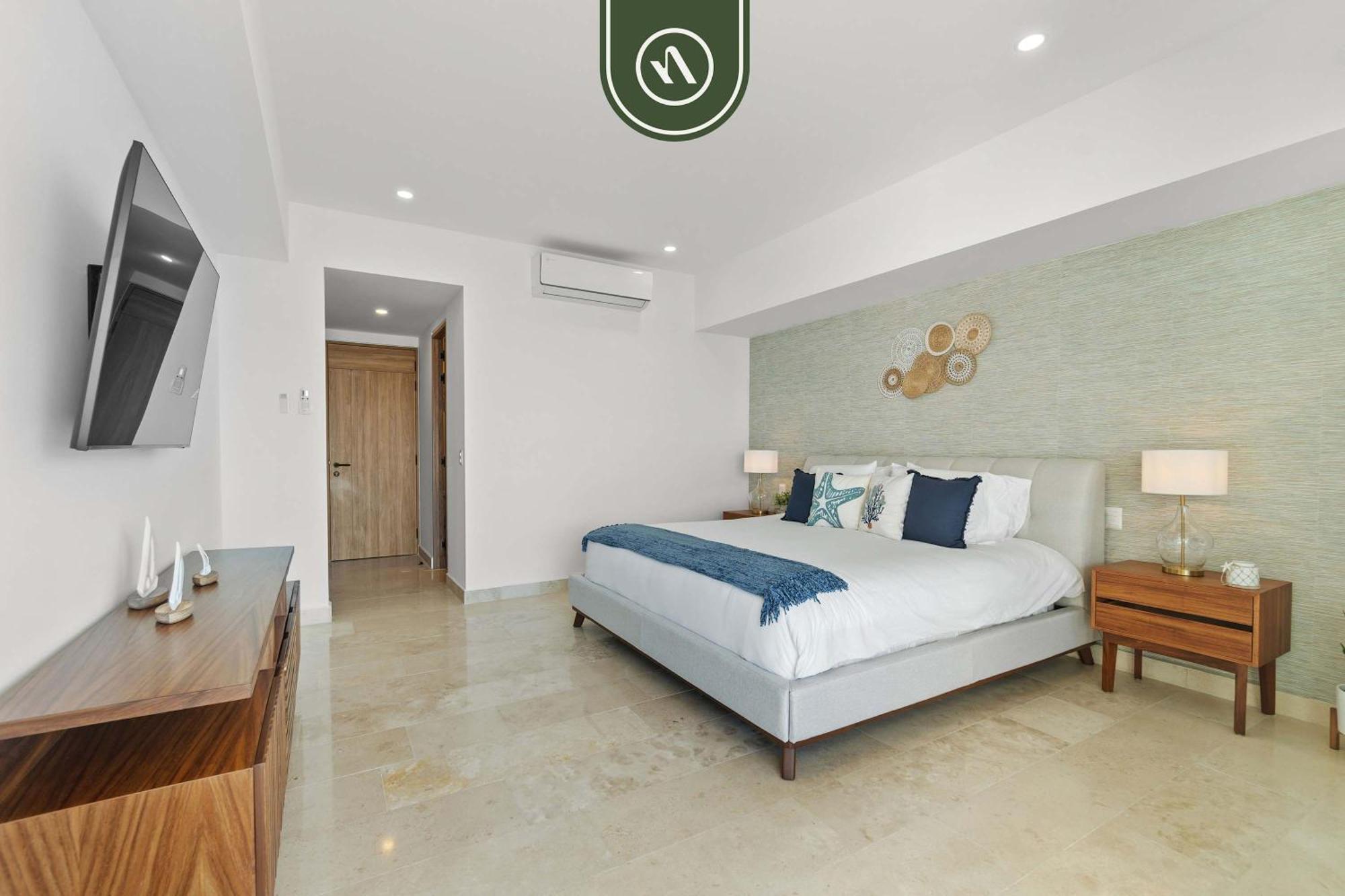 Stilysh 2br - Amazing Beachview - Pools Apartment