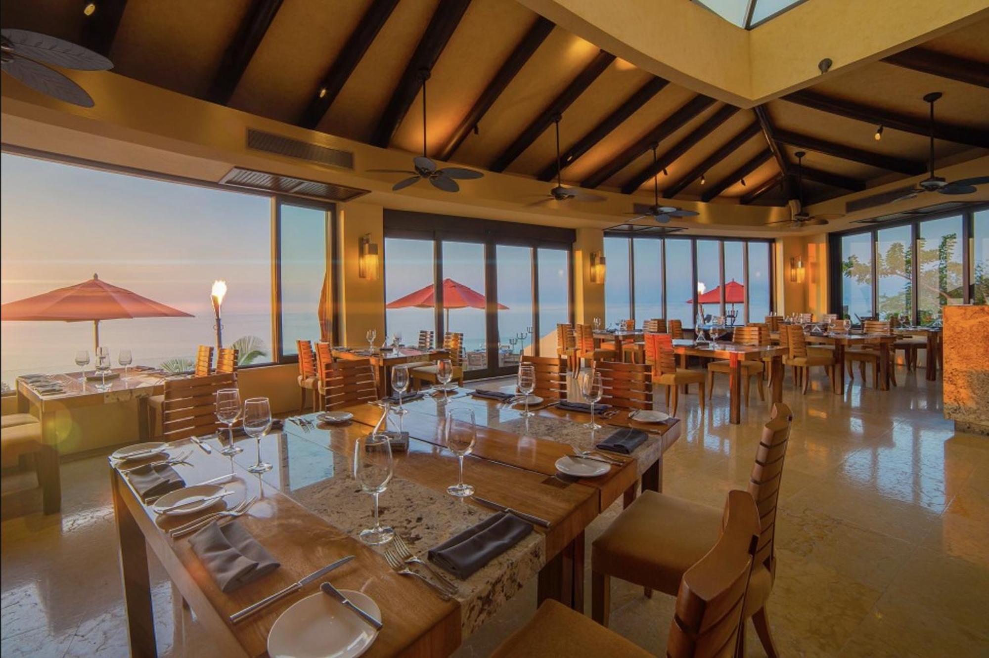 Garza Blanca Apartment *
