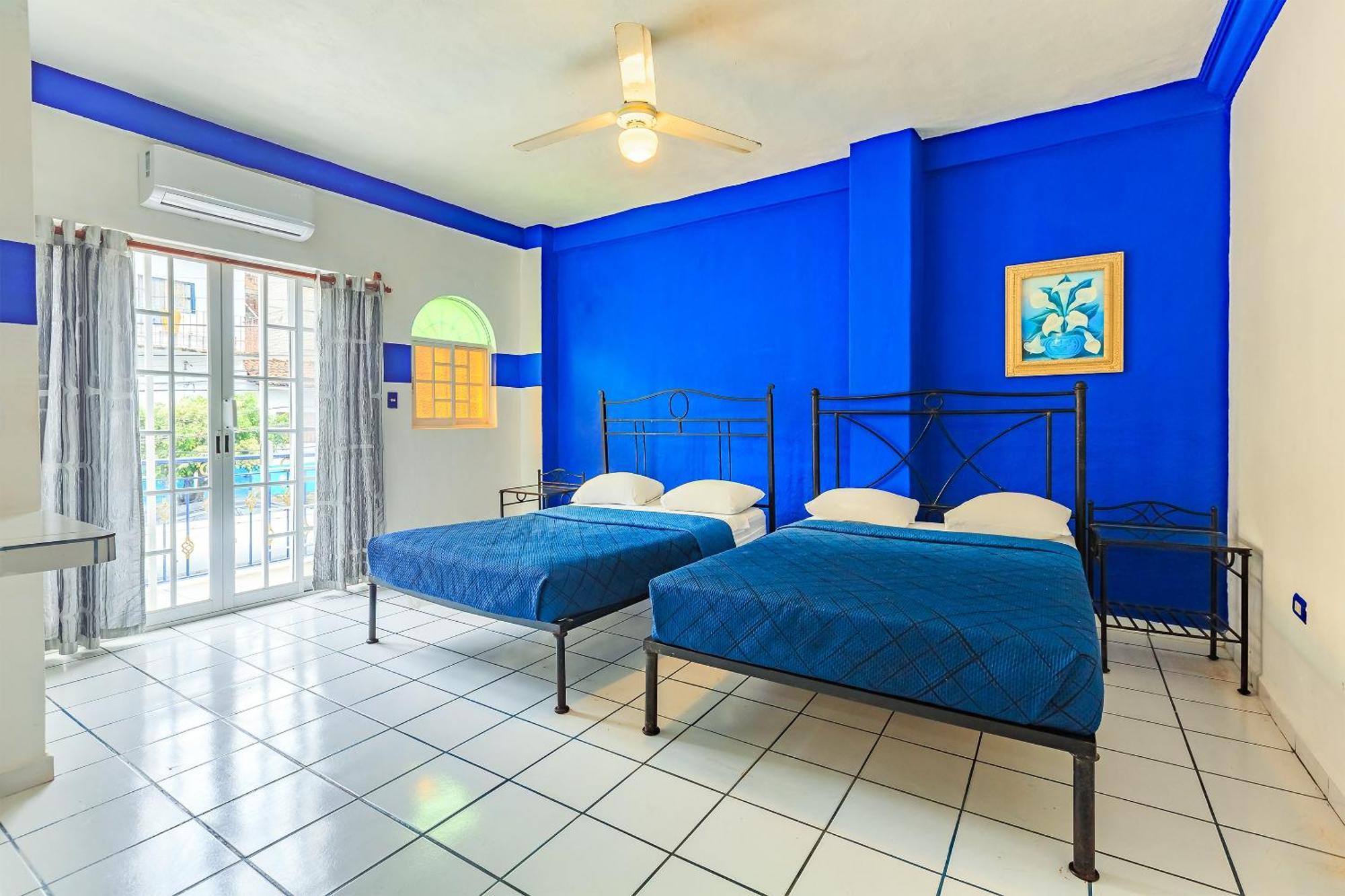 Hotel Oyo Casa Mission Puerto Vallarta