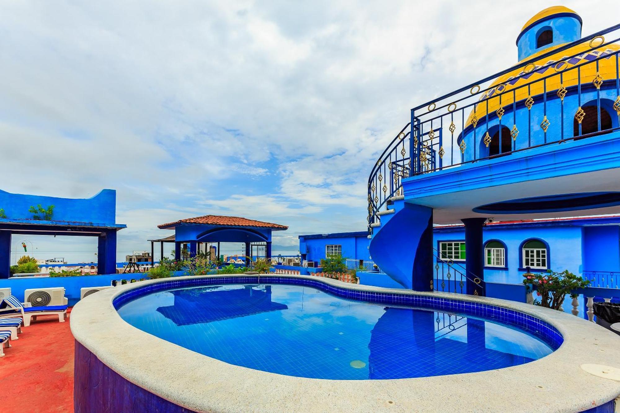 Hotel Oyo Casa Mission Puerto Vallarta