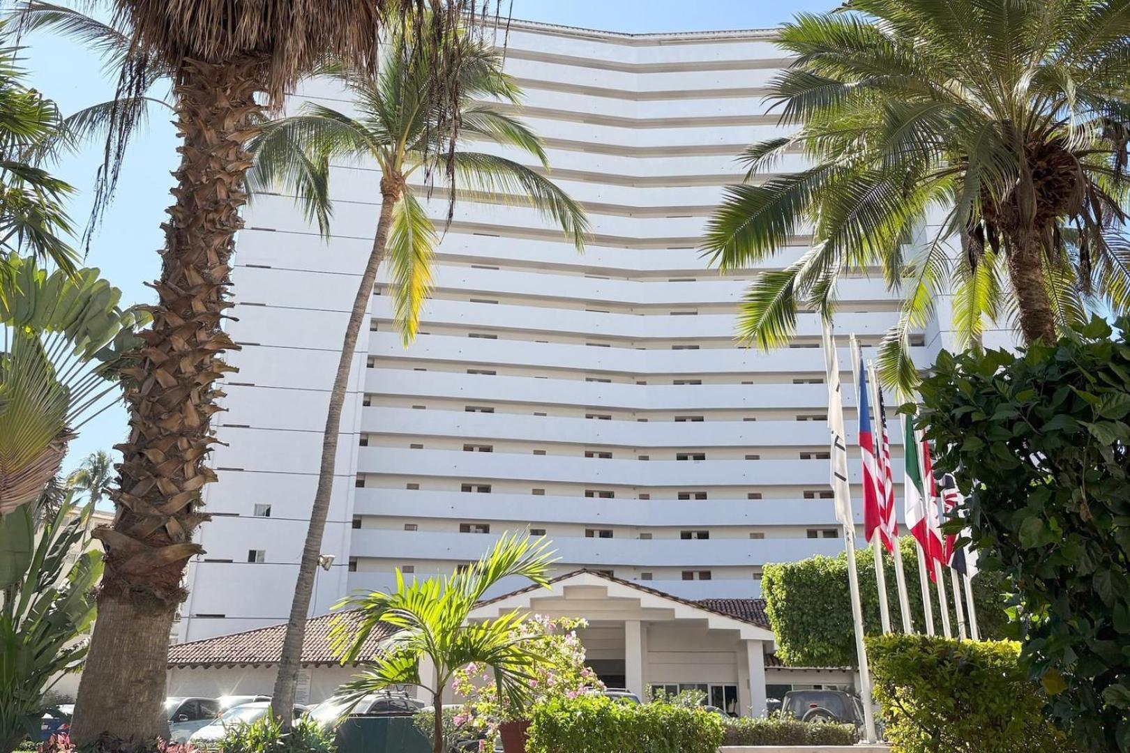 Oceanfront, Views & Amenities! *