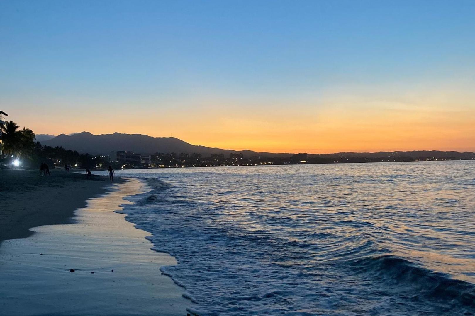 Oceanfront, Views & Amenities! * Puerto Vallarta