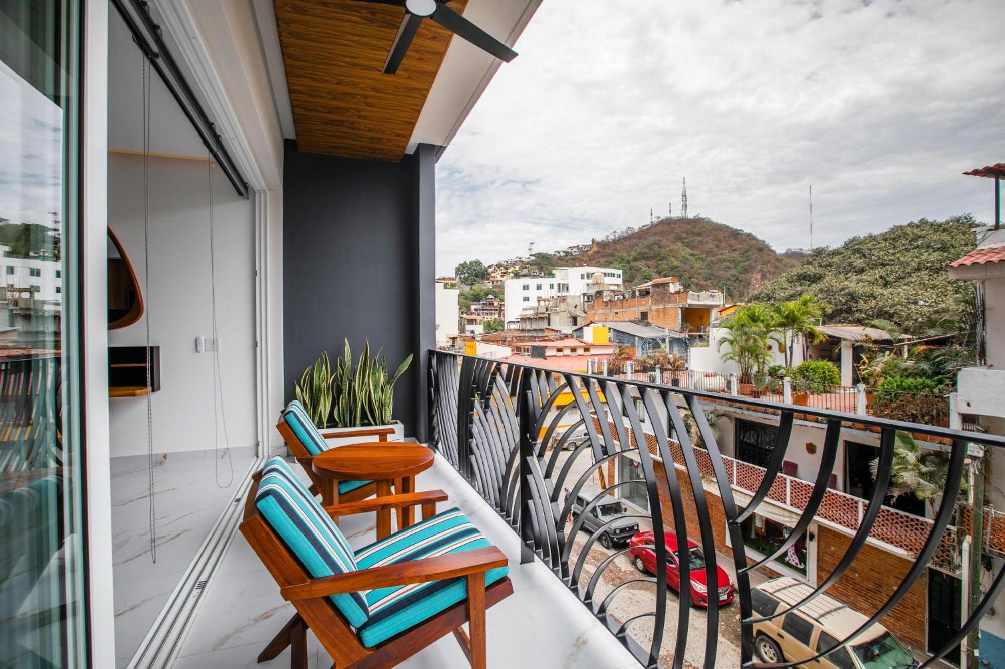 D'vine Escape: Luxury In Romantic Zone Holiday home *